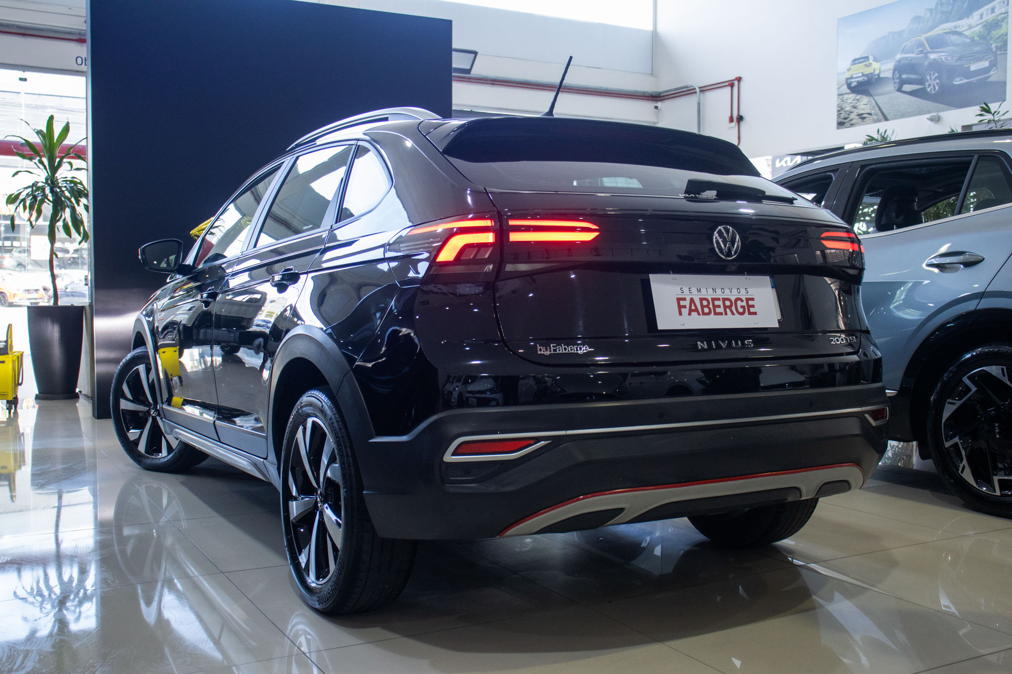 Volkswagen-Nivus-Nivus Highline 1.0 200 TSI Flex Aut.