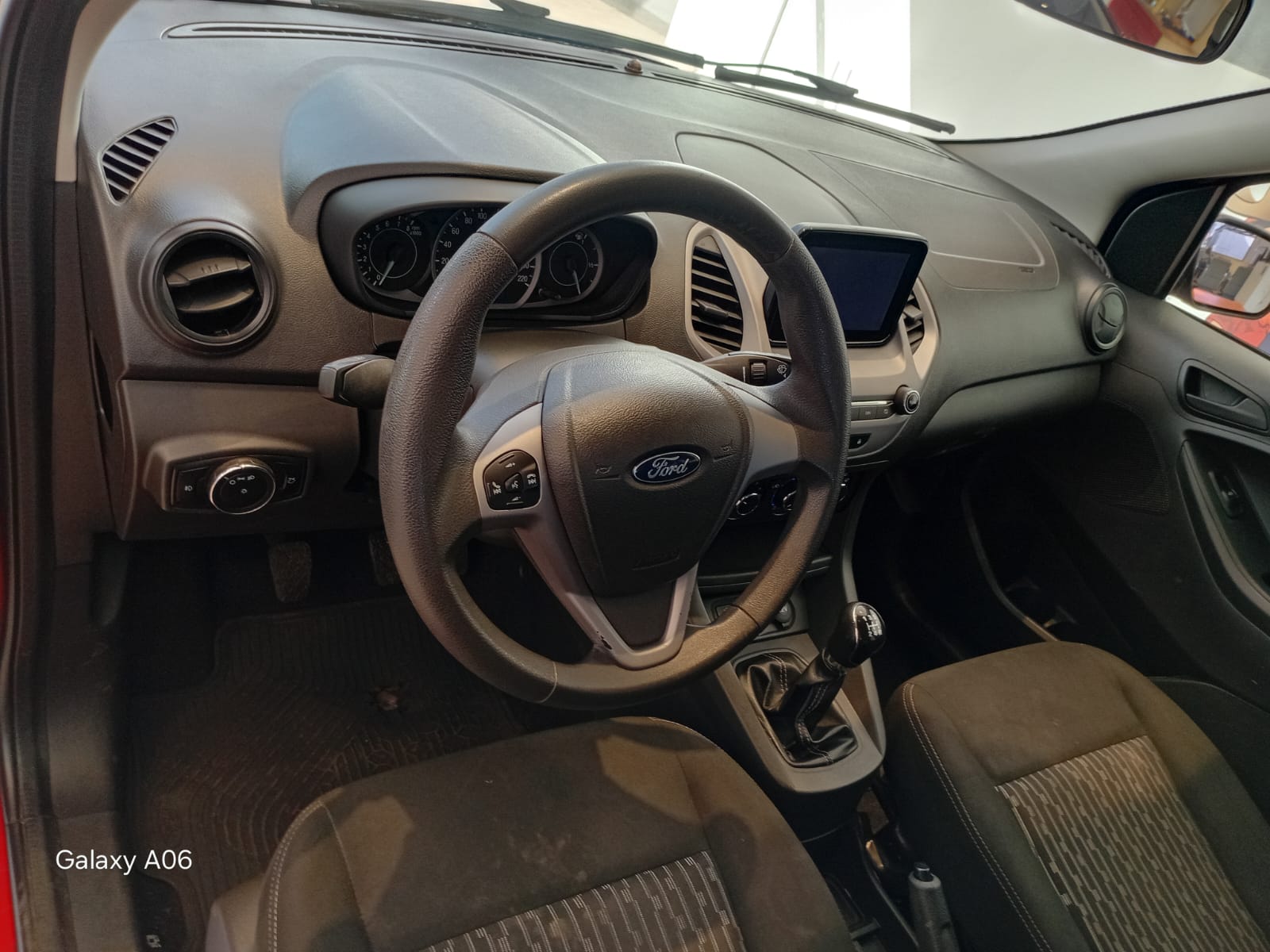 Ford-KA-Ka 1.0 SE/SE Plus TiVCT Flex 5p