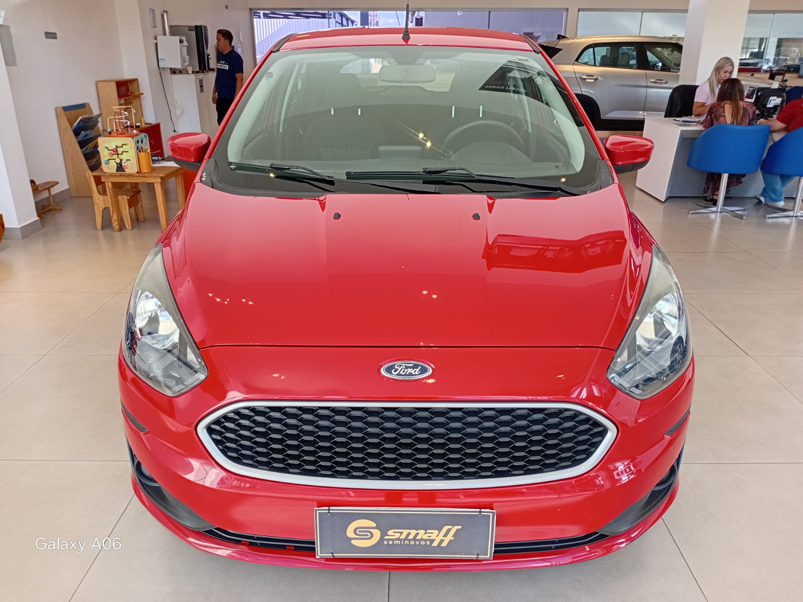 Ford-KA-Ka 1.0 SE/SE Plus TiVCT Flex 5p