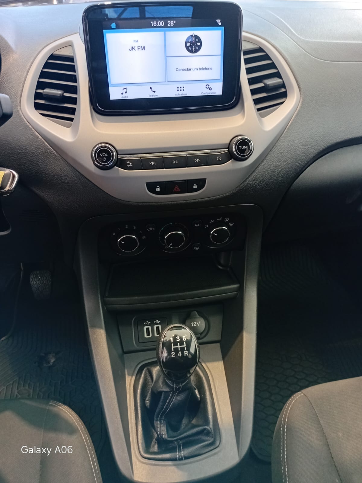 Ford-KA-Ka 1.0 SE/SE Plus TiVCT Flex 5p