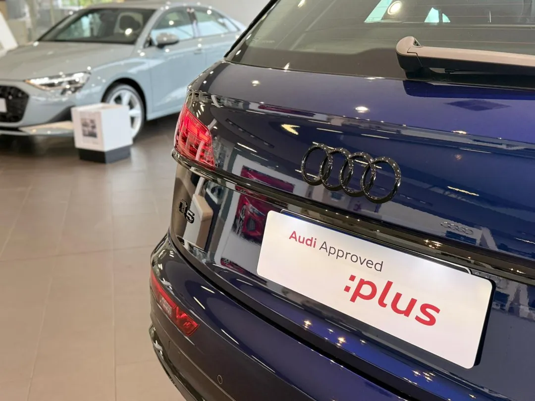 audi q5 q5 s-line black 2.0 tfsi quat. s-tronic