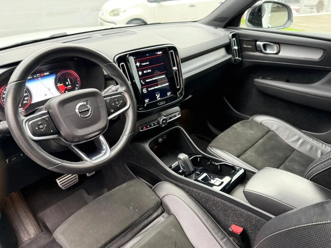 volvo xc xc 40 t-5 r-design 1.5 fwd (hibrido)