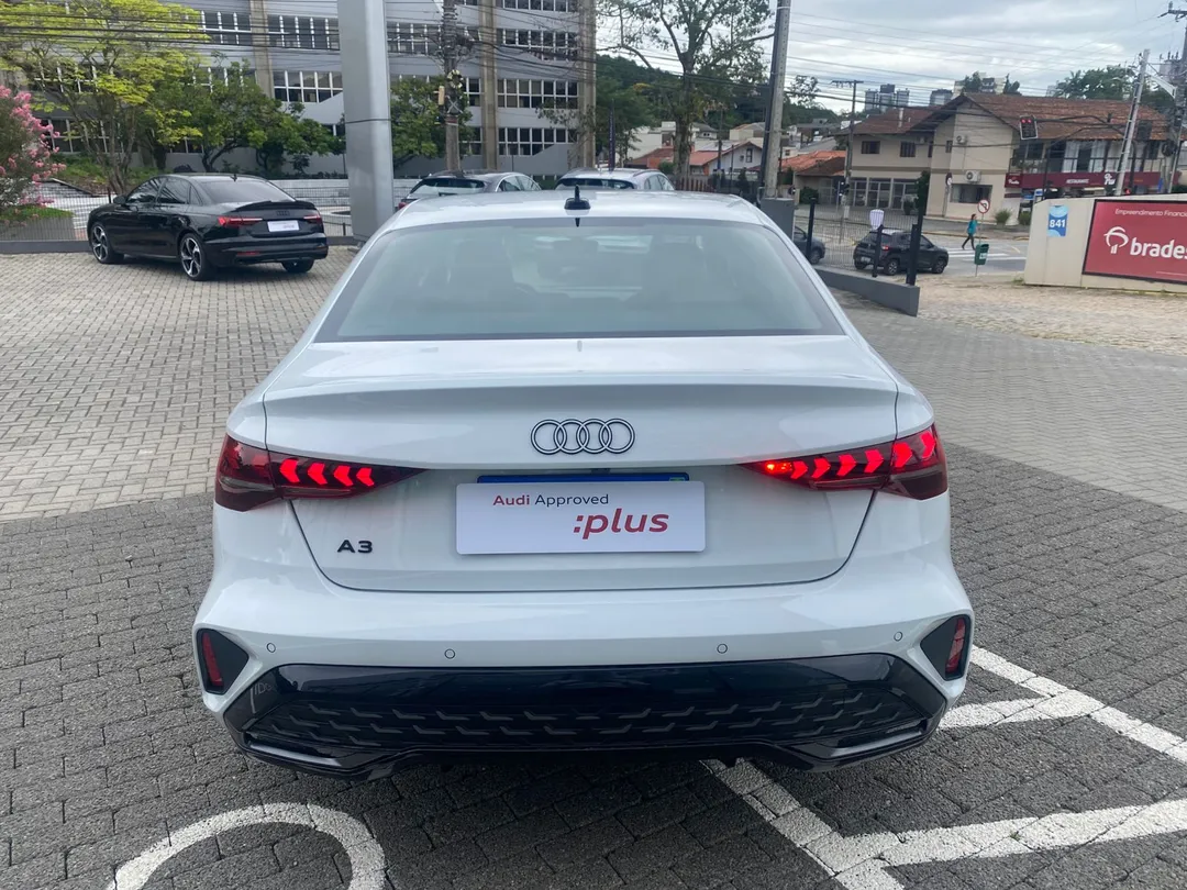 audi a3 a3 sedan performance 2.0 tfsi s-tronic