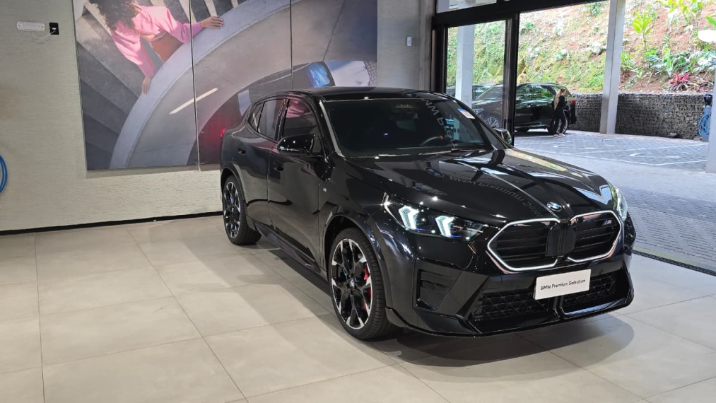 BMW-X2-2.0 TURBO GASOLINA XDRIVE M35i STEPTRONIC
