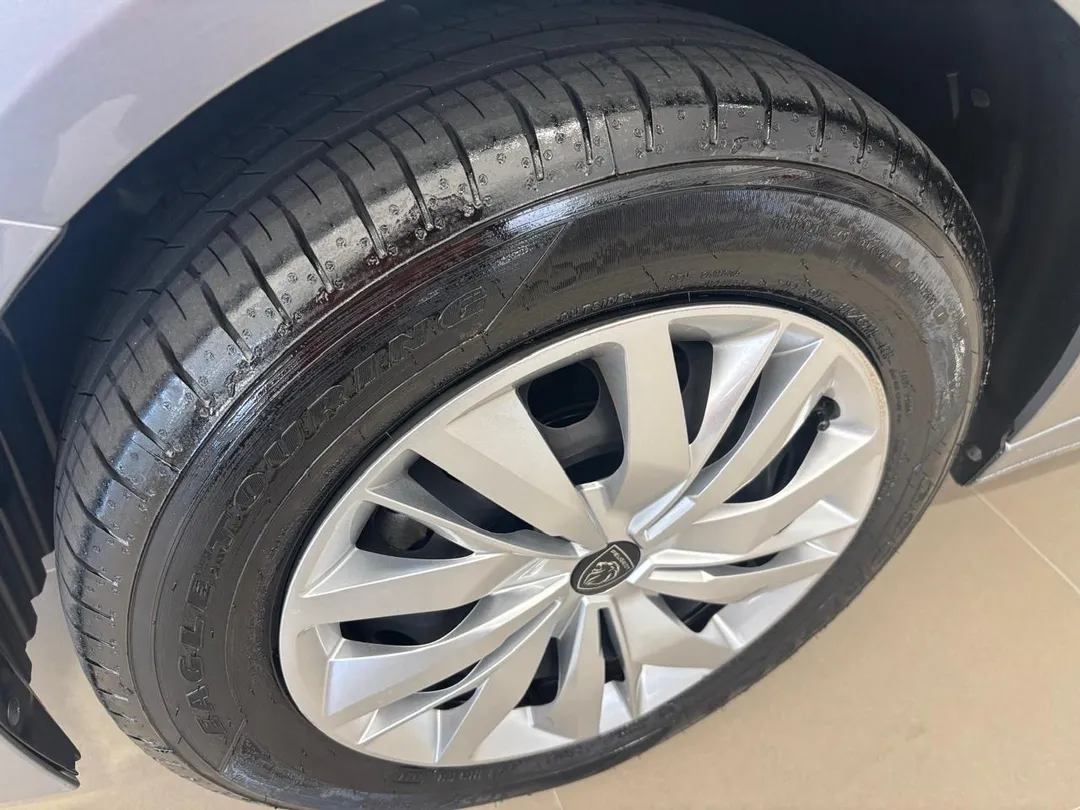 peugeot 208 active 1.0 flex 5p mec.