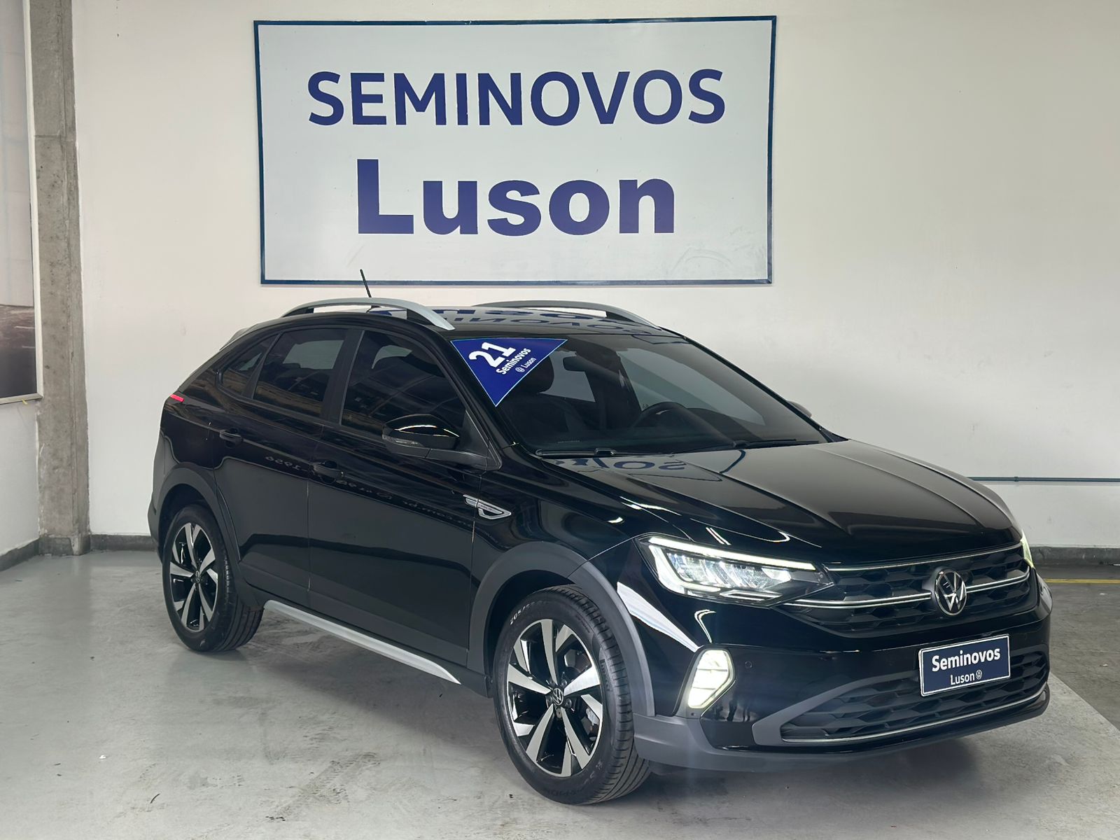 Nivus Highline 1.0 200 TSI Flex Aut.