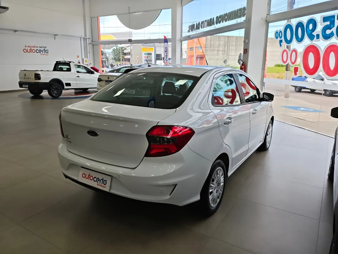 ford ka ka 1.5 sedan se plus 12v flex 4p mec.