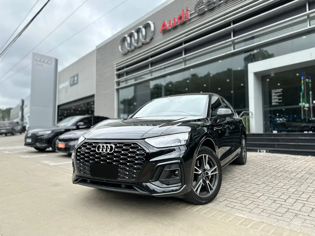audi q5 sb p black. 2.0 tfsie s.tr. qt (hib.)