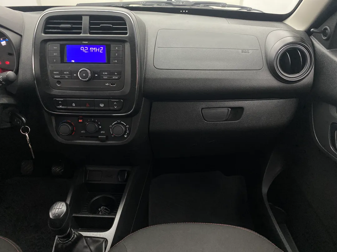renault kwid kwid zen 1.0 flex 12v 5p mec.