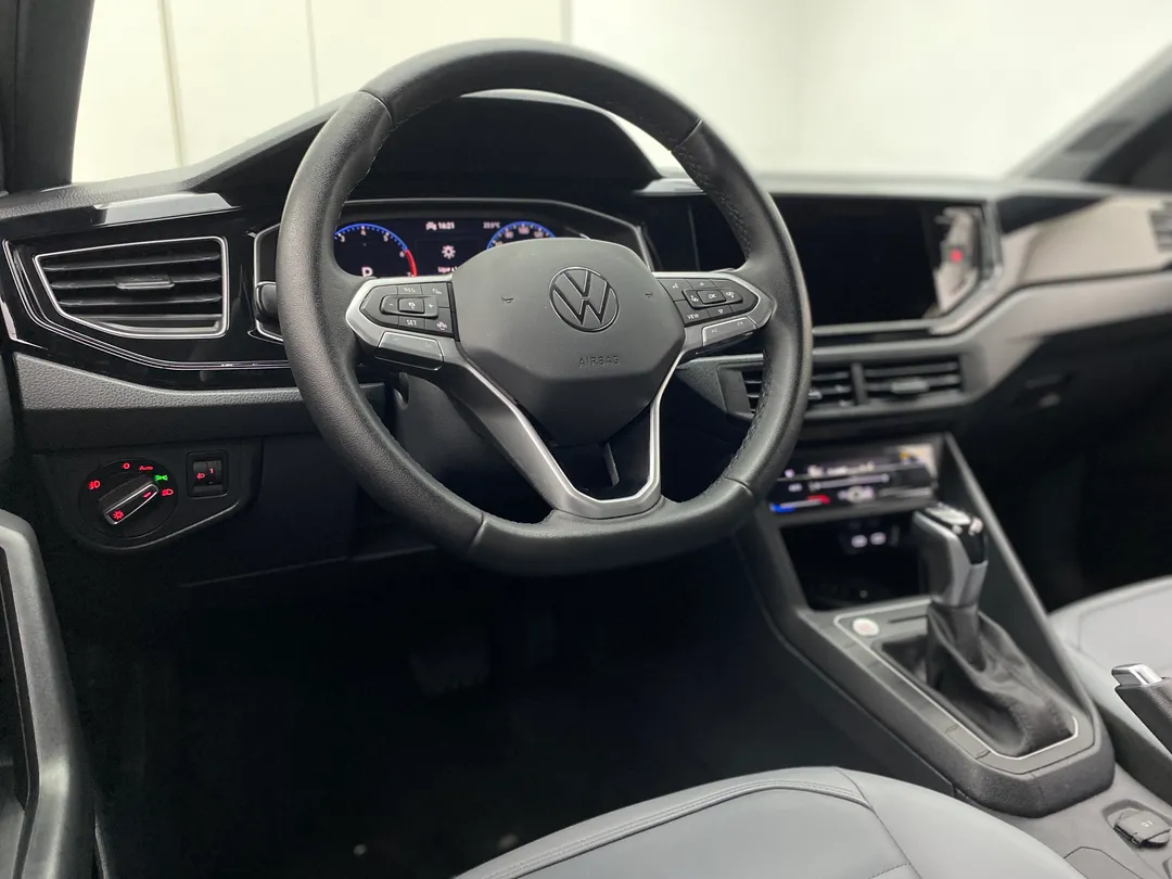 vw - volkswagen nivus nivus highline 1.0 200 tsi flex aut.