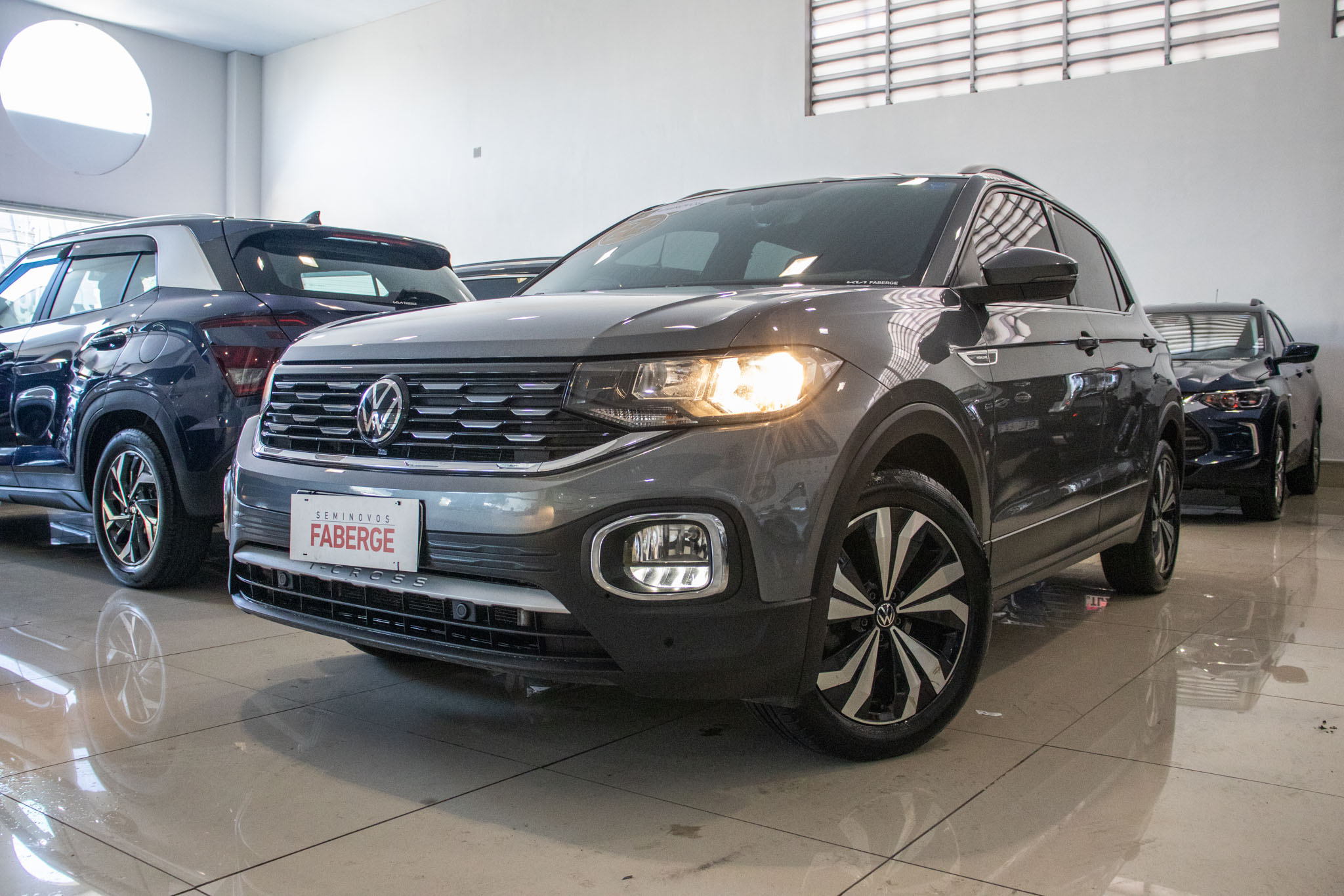 VW - Volkswagen-T-Cross-T-Cross Hig. 250 TSI 1.4 Flex 16V 5p Aut