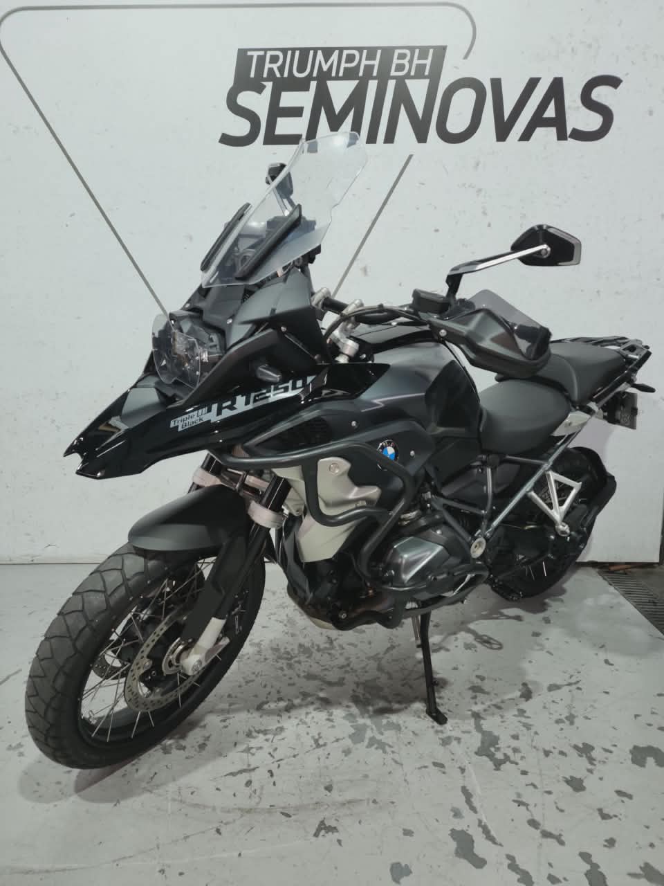 BMW Motorrad-R-1250-R-1250 GS Premium Triple Black 719