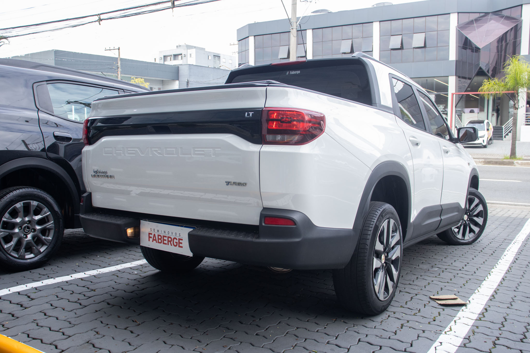 GM - Chevrolet-MONTANA-MONTANA LT 1.2  Turbo Flex 12V 4p Mec.