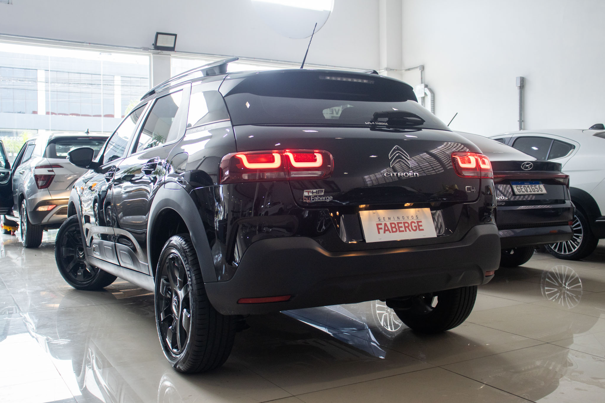 Citroën-C4 CACTUS-C4 CACTUS NOIR 1.6 Turbo Flex Aut.