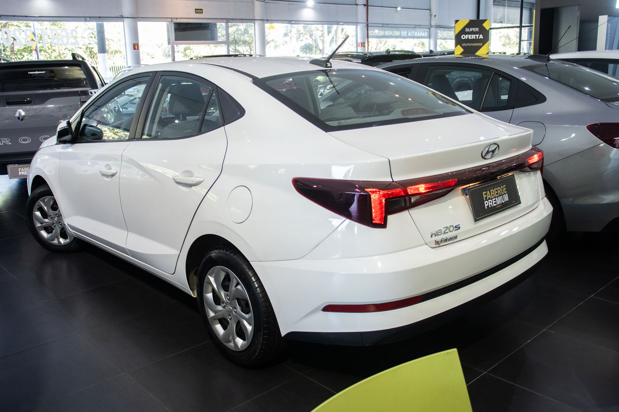 Hyundai-HB20S-HB20S Comfort Plus 1.0 Flex 12V Mec.