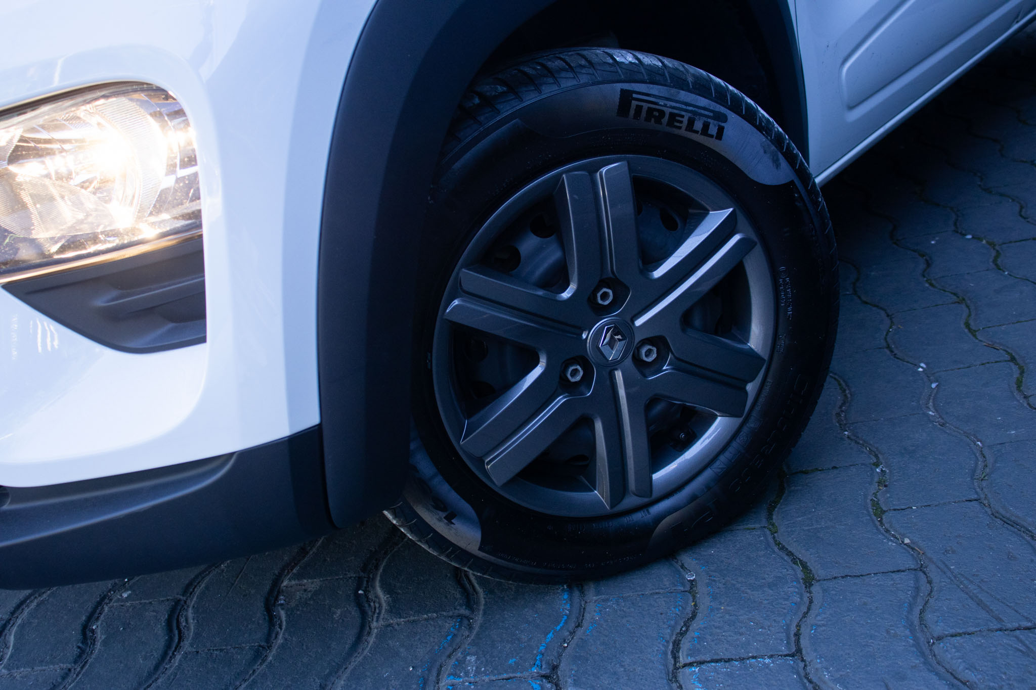 Renault-KWID-KWID Zen 1.0 Flex 12V 5p Mec.