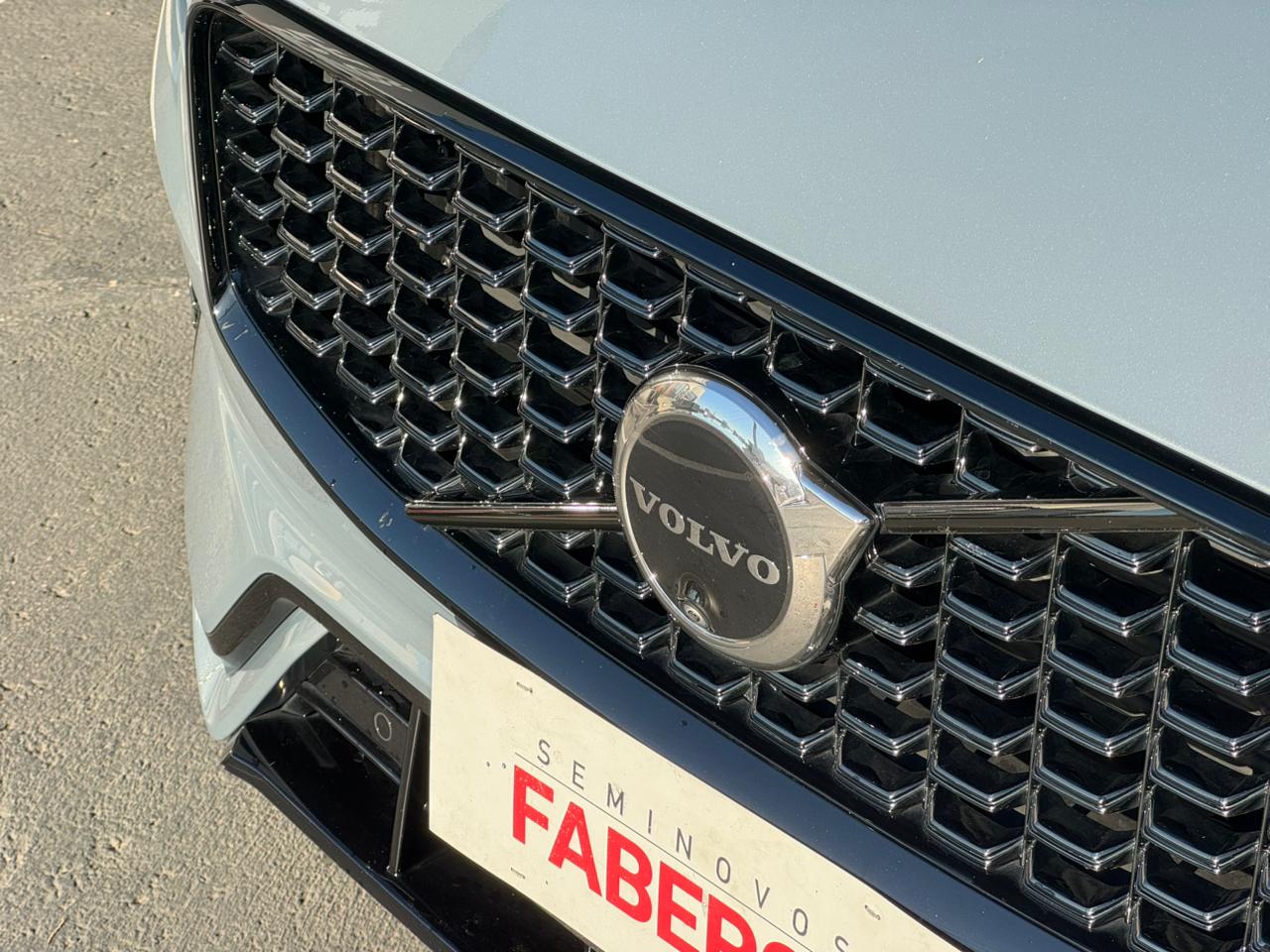 Volvo-XC 60-XC 60 T-8 Ultim.Dark 2.0 AWD (Híbrido)