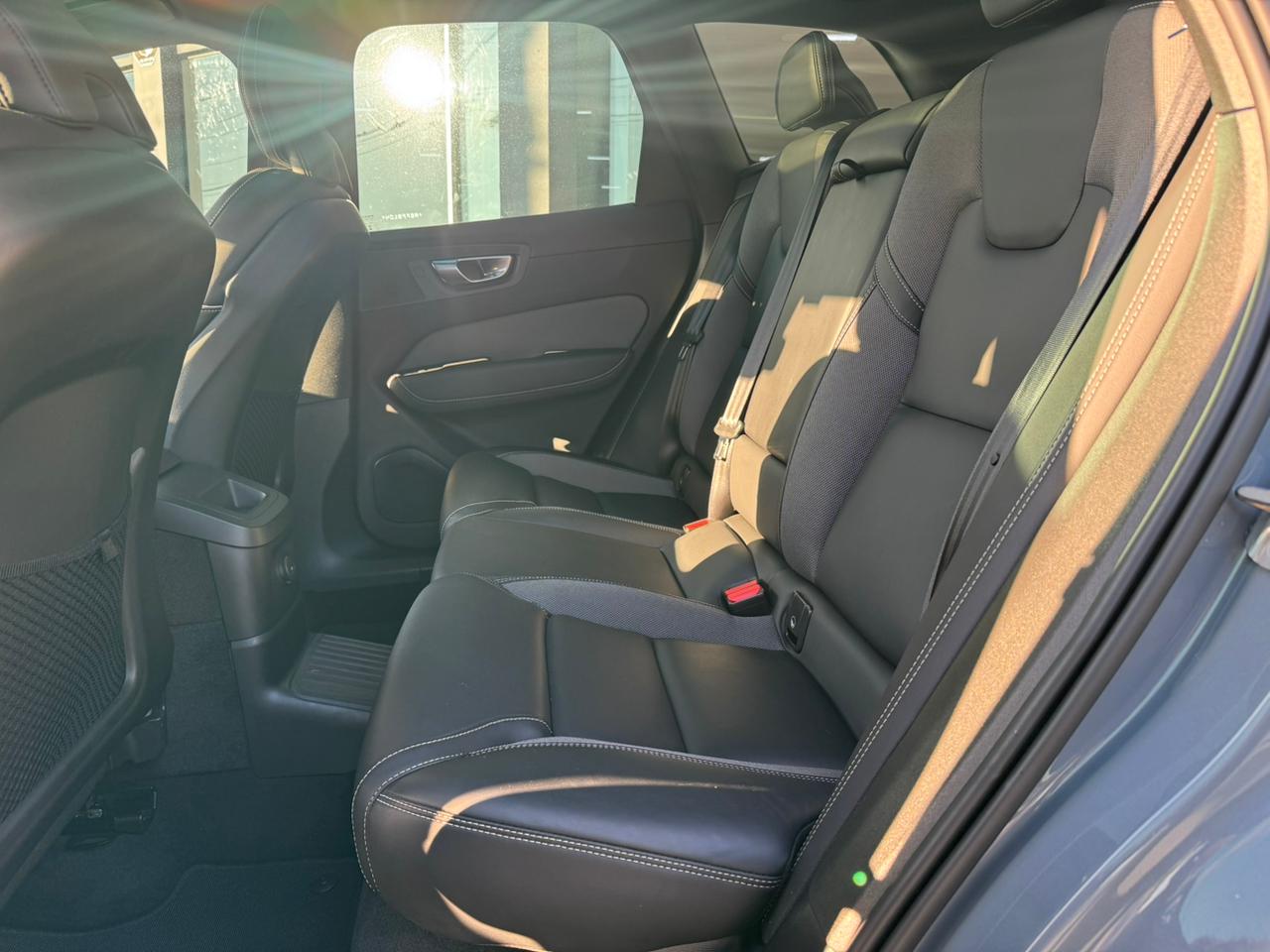 Volvo-XC 60-XC 60 T-8 Ultim.Dark 2.0 AWD (Híbrido)