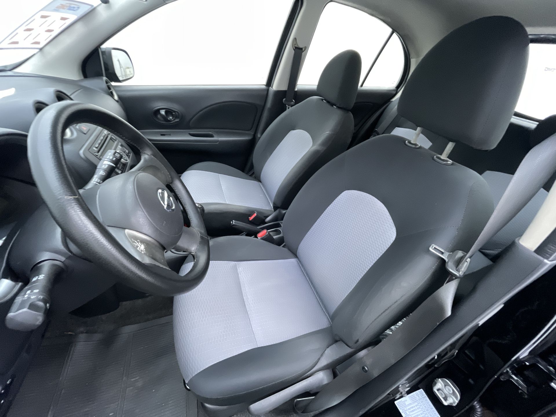Nissan-MARCH-MARCH S 1.6 16V Flex Fuel 5p