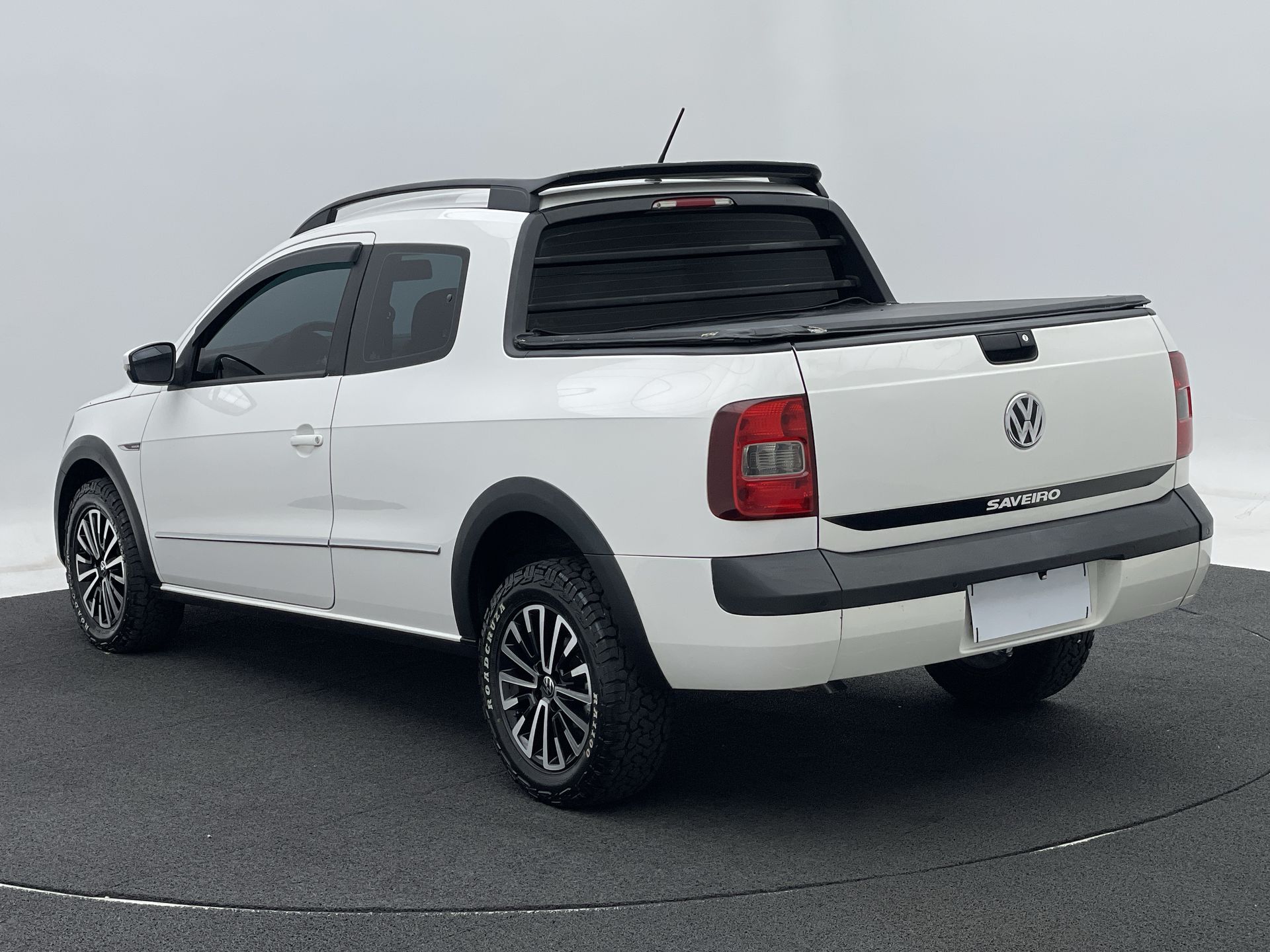 VW - Volkswagen-Saveiro-Saveiro Highline 1.6 T. Flex 8V CD