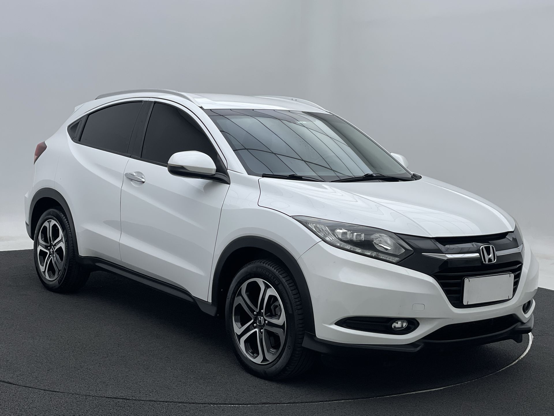 HR-V Touring 1.8 Flexone 16V 5p Aut.