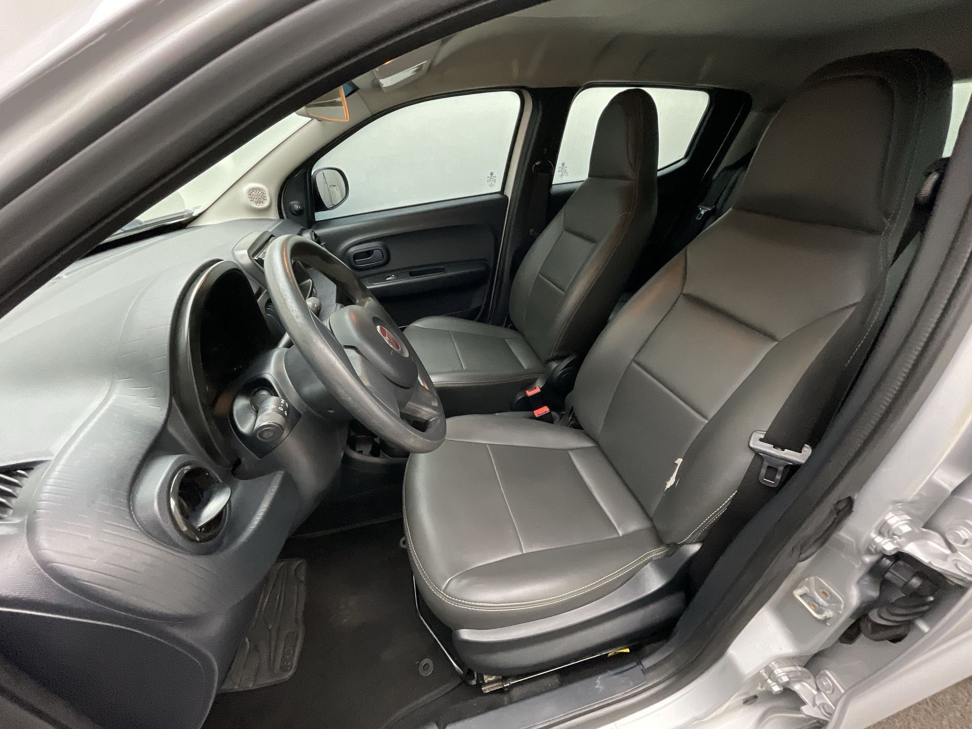 Fiat-MOBI-MOBI LIKE 1.0 Fire Flex 5p.