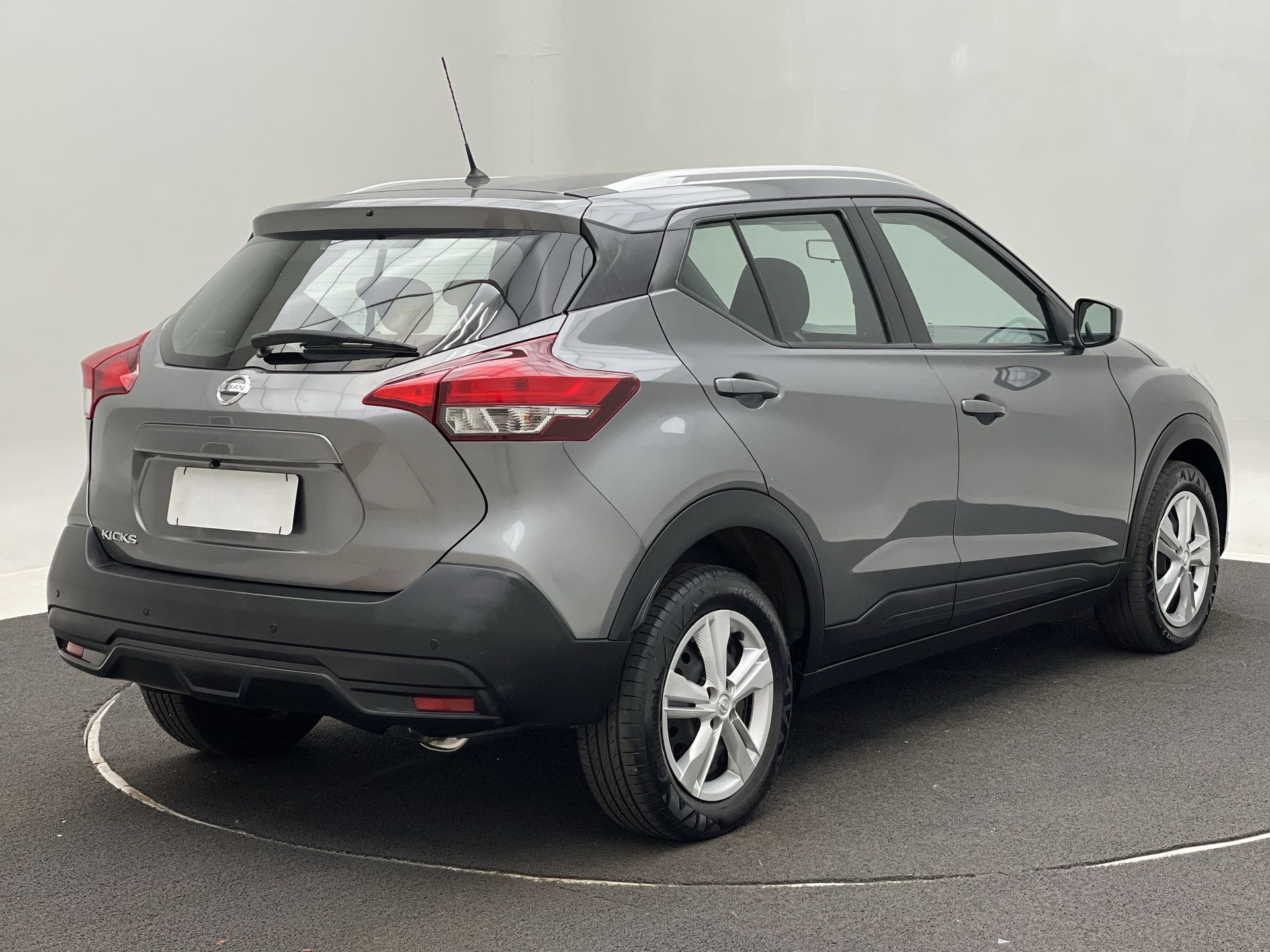 KICKS S 1.6 16V FlexStar 5p Mec.