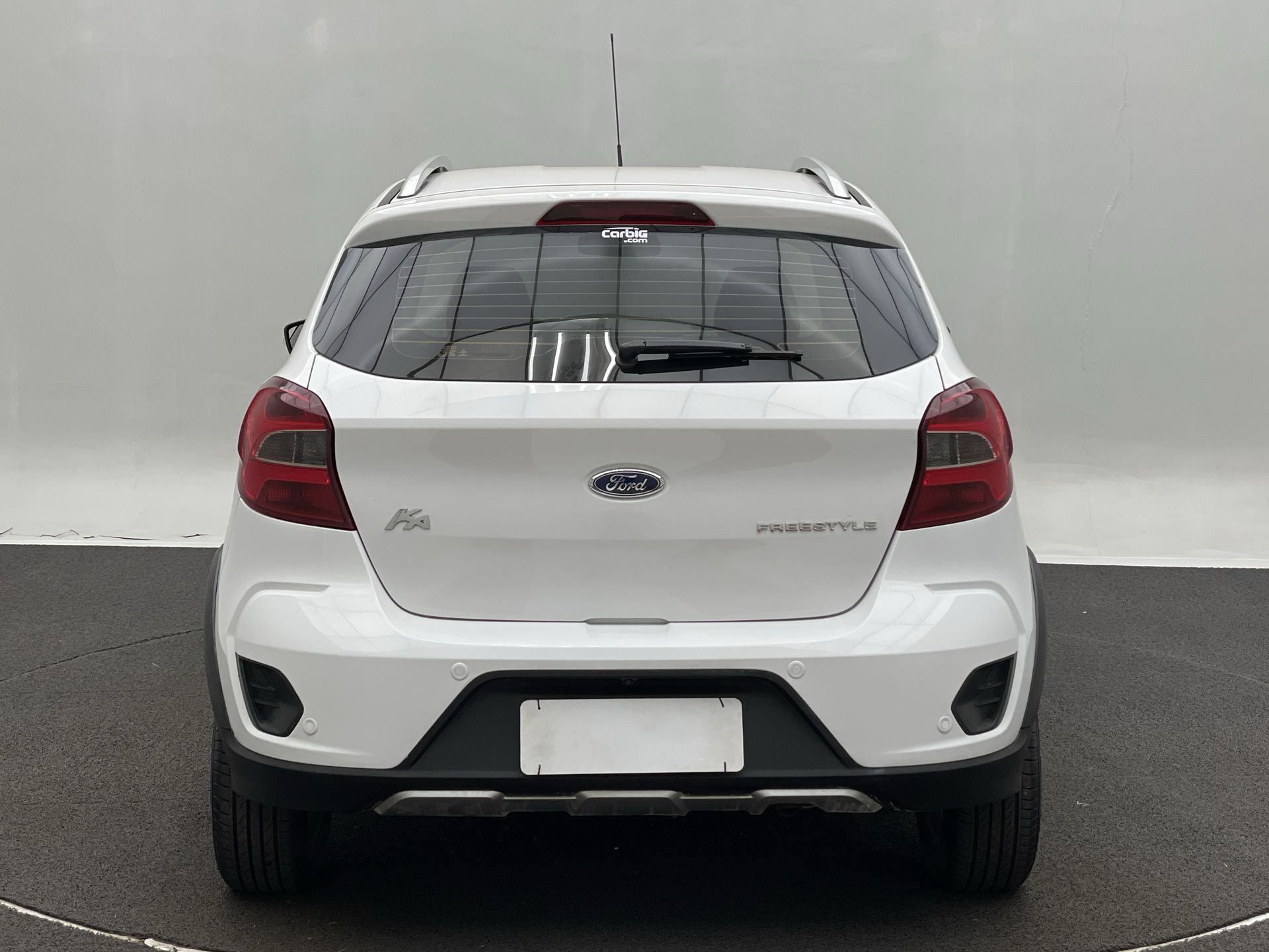 Ford-KA-Ka 1.5 FreeStyle 12V Flex 5p Mec.