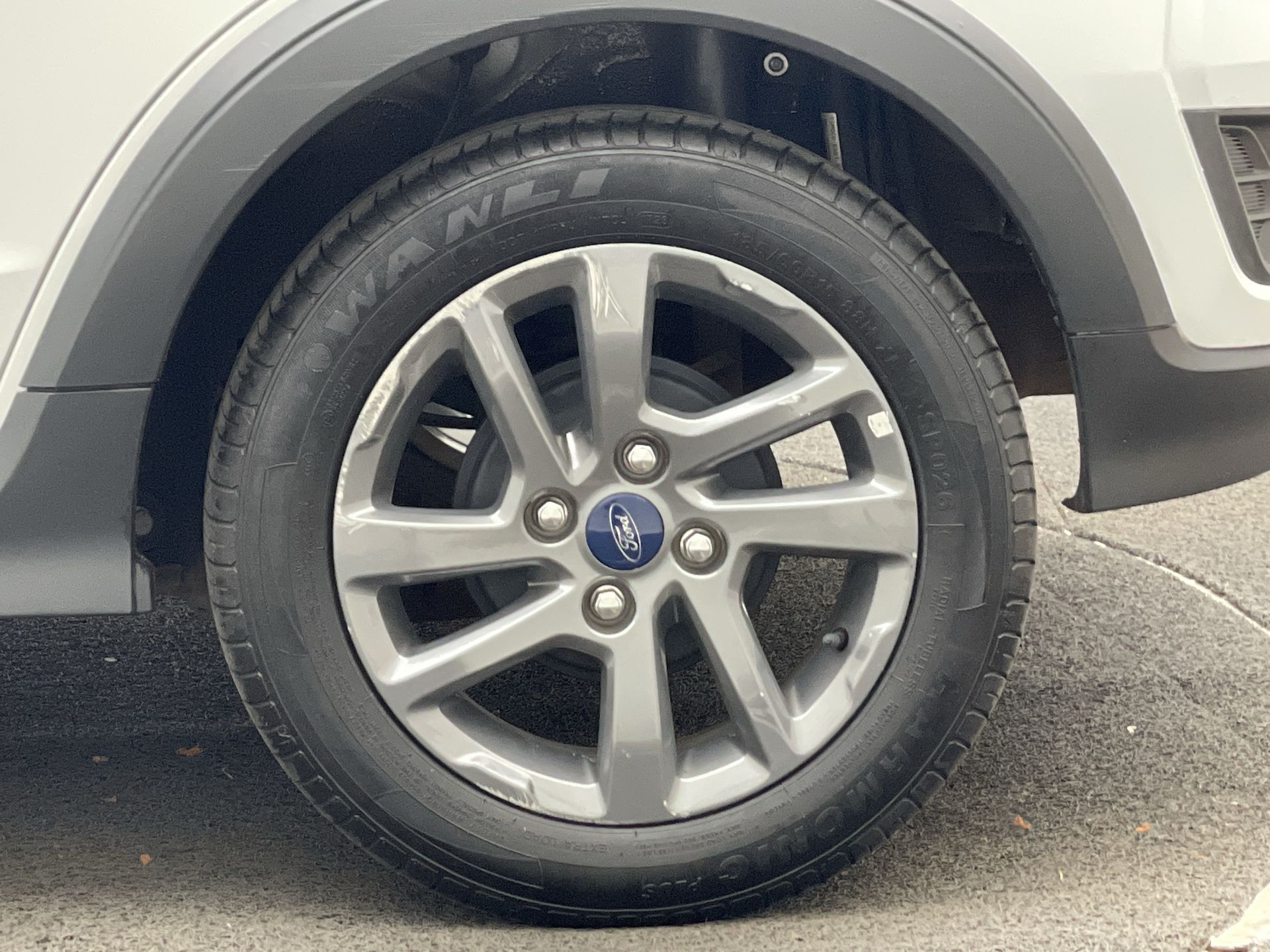 Ford-KA-Ka 1.5 FreeStyle 12V Flex 5p Mec.
