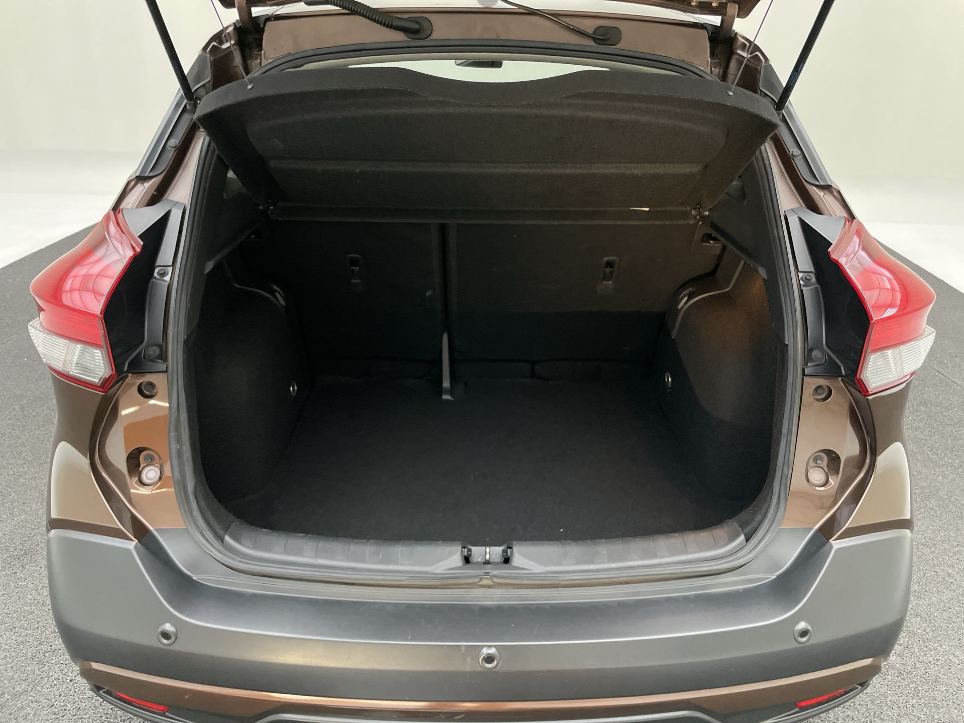 KICKS SV 1.6 16V FlexStar 5p Aut.