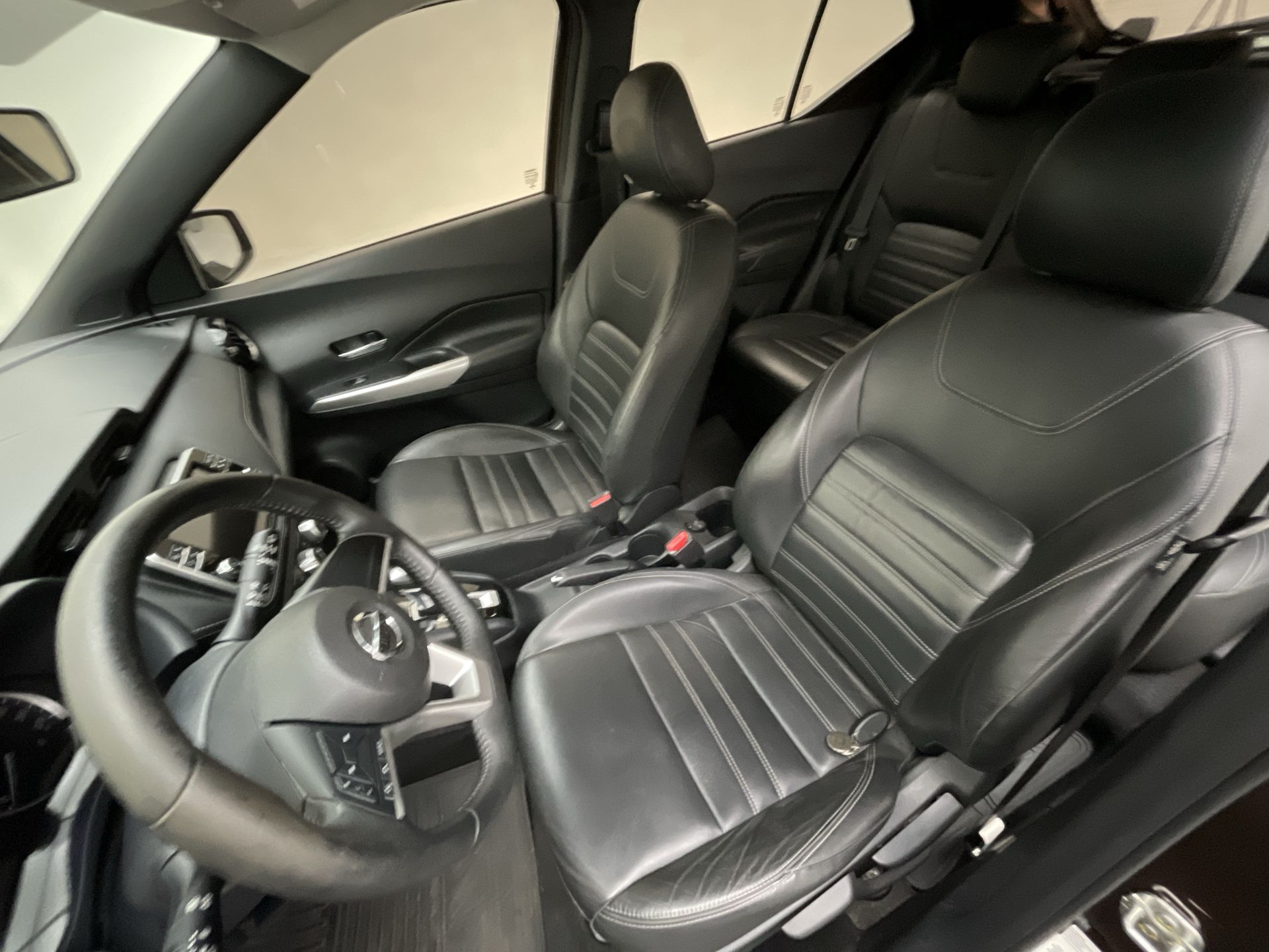 KICKS SV 1.6 16V FlexStar 5p Aut.