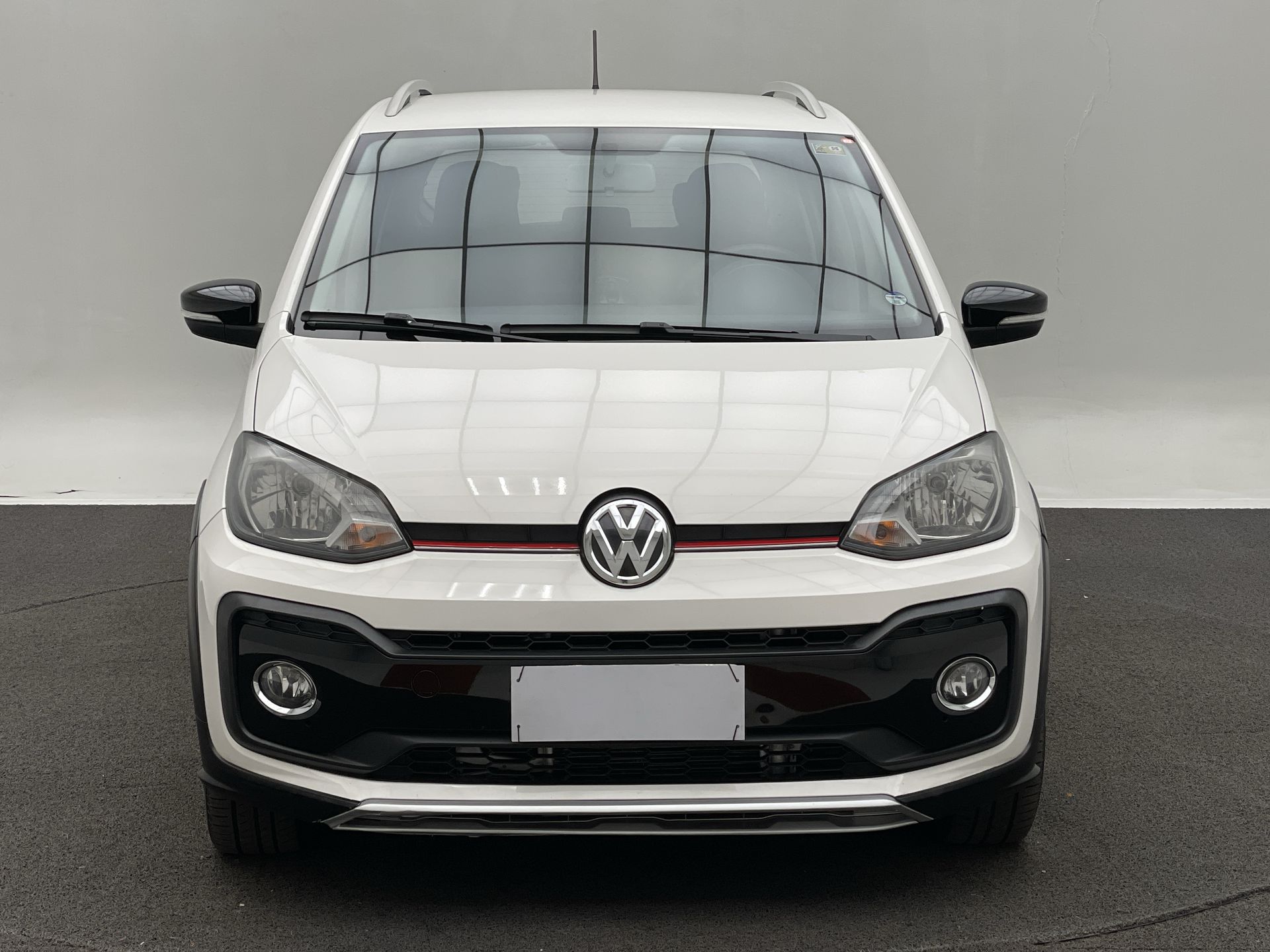 VW - Volkswagen-up!-up! Xtreme 1.0 TSI Total Flex 12V 5p