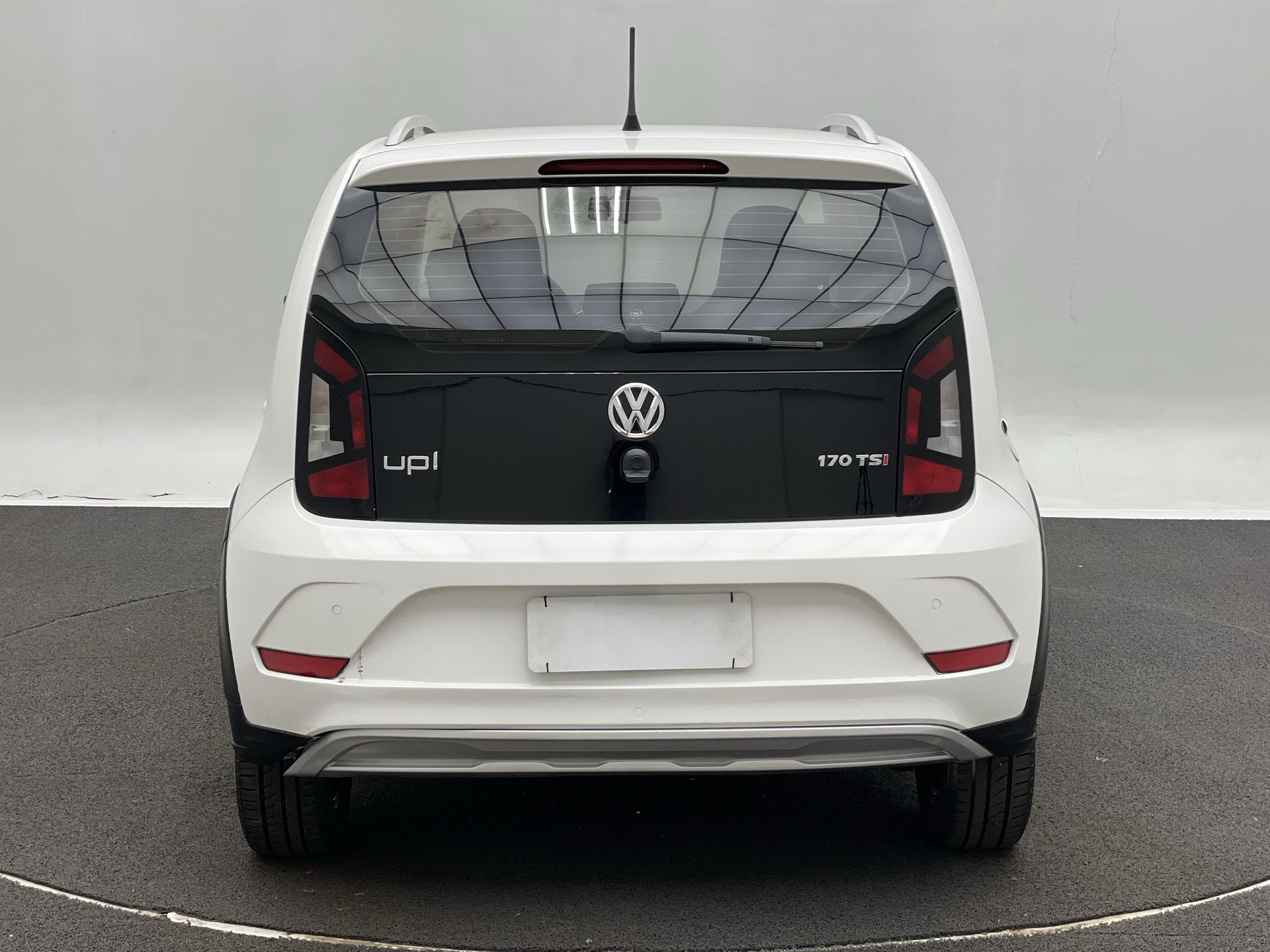 VW - Volkswagen-up!-up! Xtreme 1.0 TSI Total Flex 12V 5p