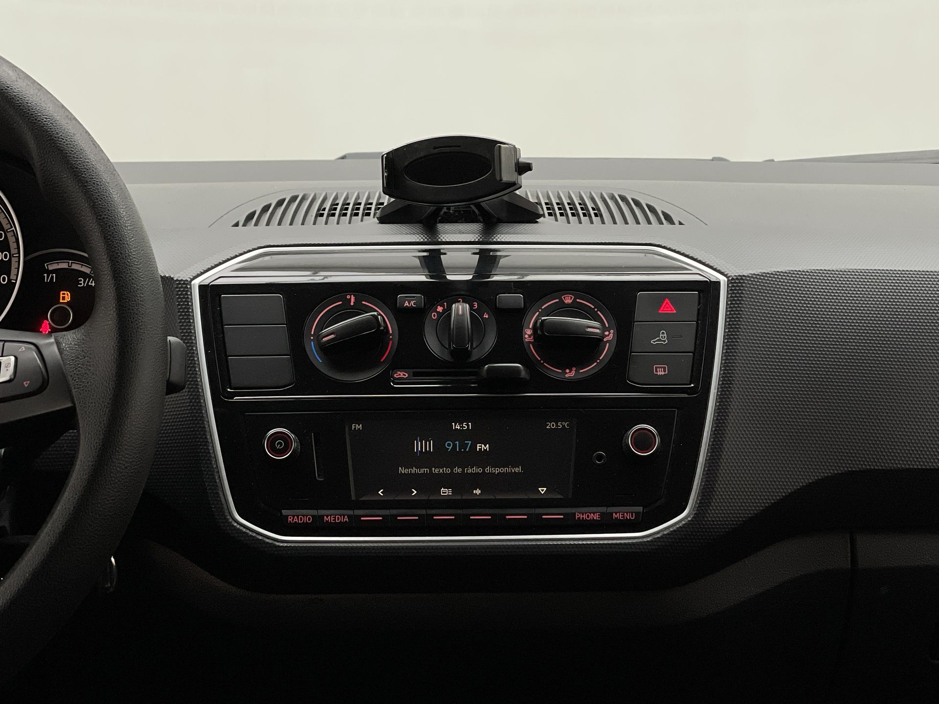 VW - Volkswagen-up!-up! Xtreme 1.0 TSI Total Flex 12V 5p