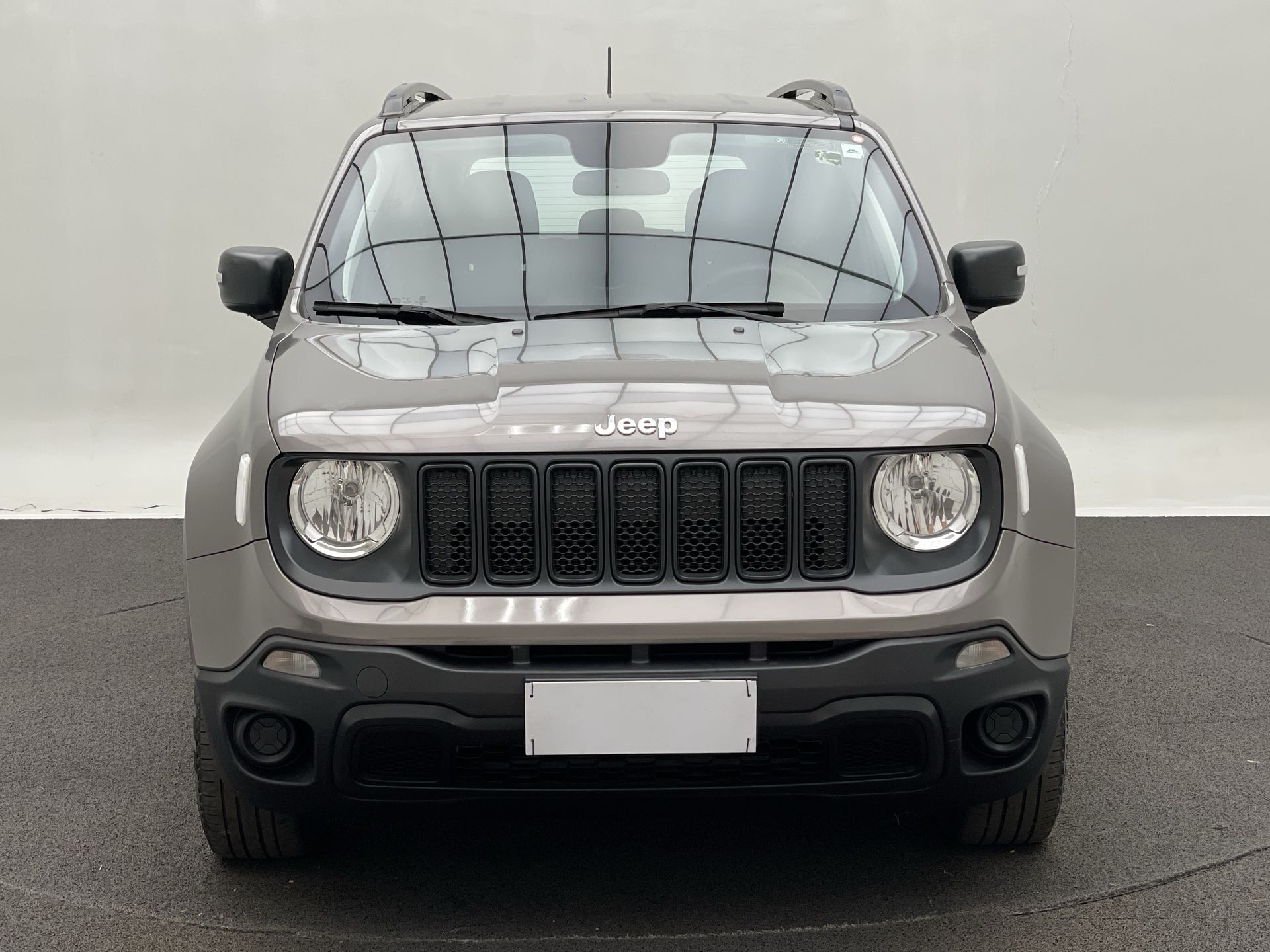 Renegade Sport 1.8 4x2 Flex 16V Aut.