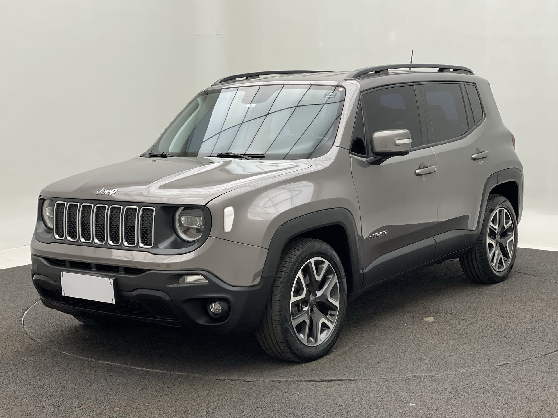 Renegade Longitude 1.8 4x2 Flex 16V Aut.