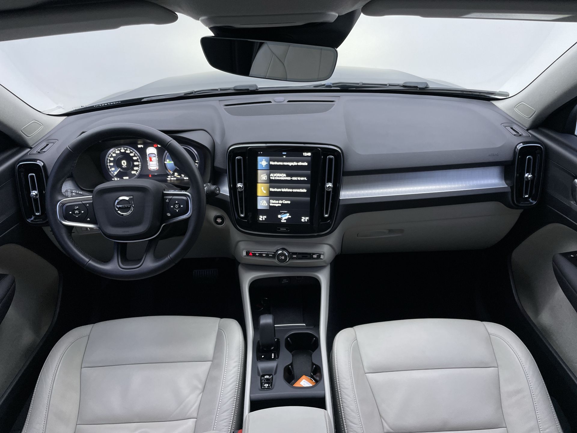 XC 40 T-5 INSC. EXPRE. 1.5 FWD (Híbrido)