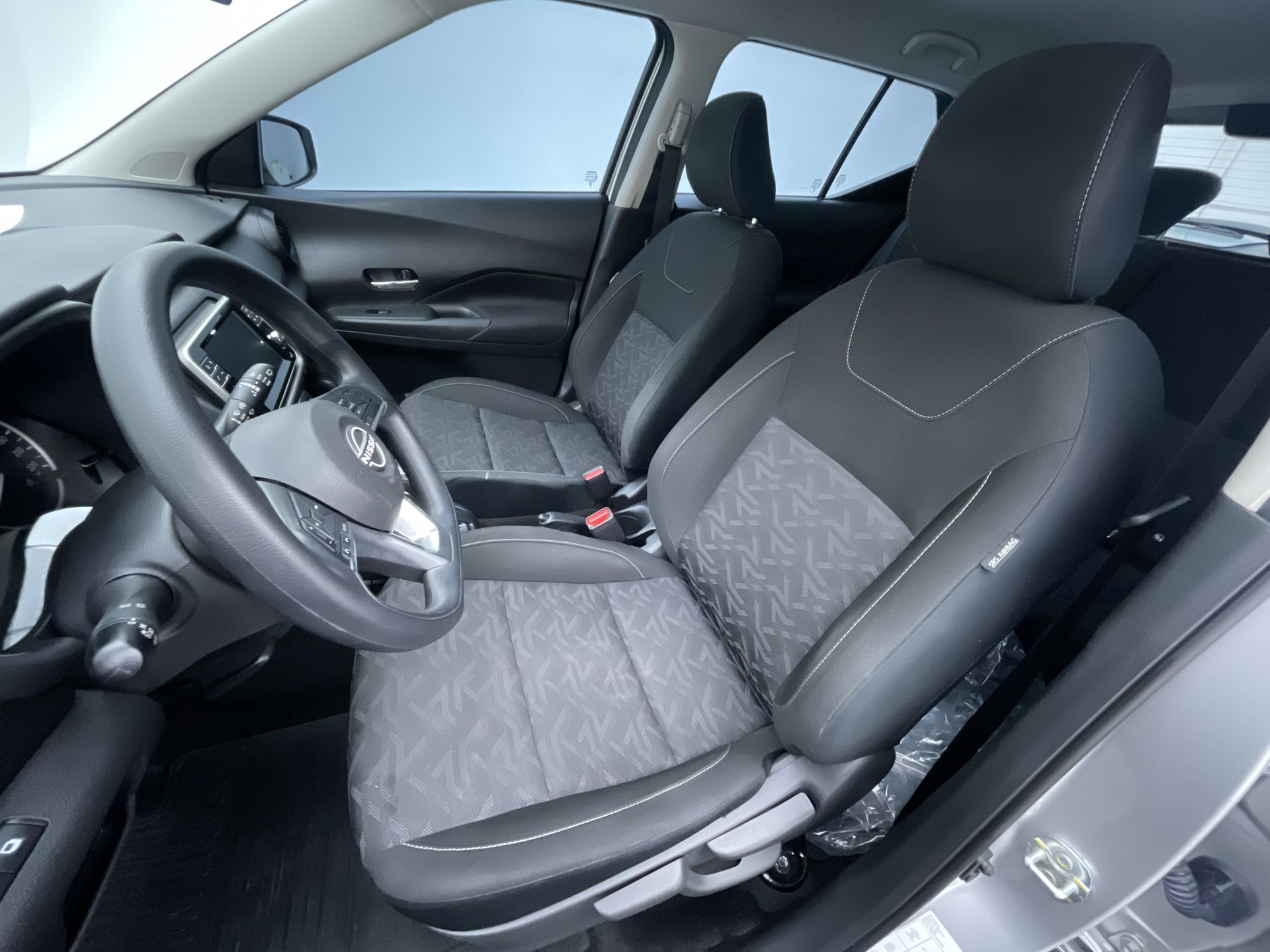 KICKS Sense 1.6 16V Flex Aut.