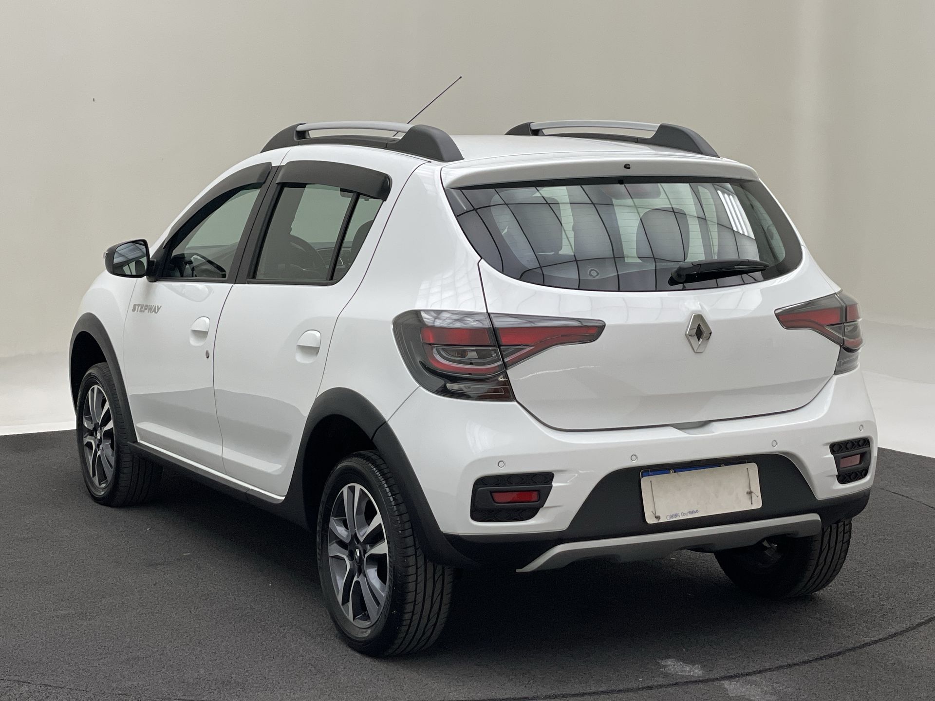 Renault-SANDERO-SANDERO STEPWAY Flex 1.6 16V 5p
