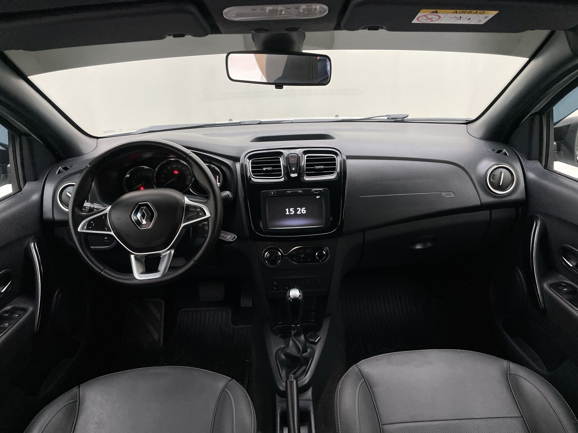Renault-SANDERO-SANDERO STEPWAY Flex 1.6 16V 5p