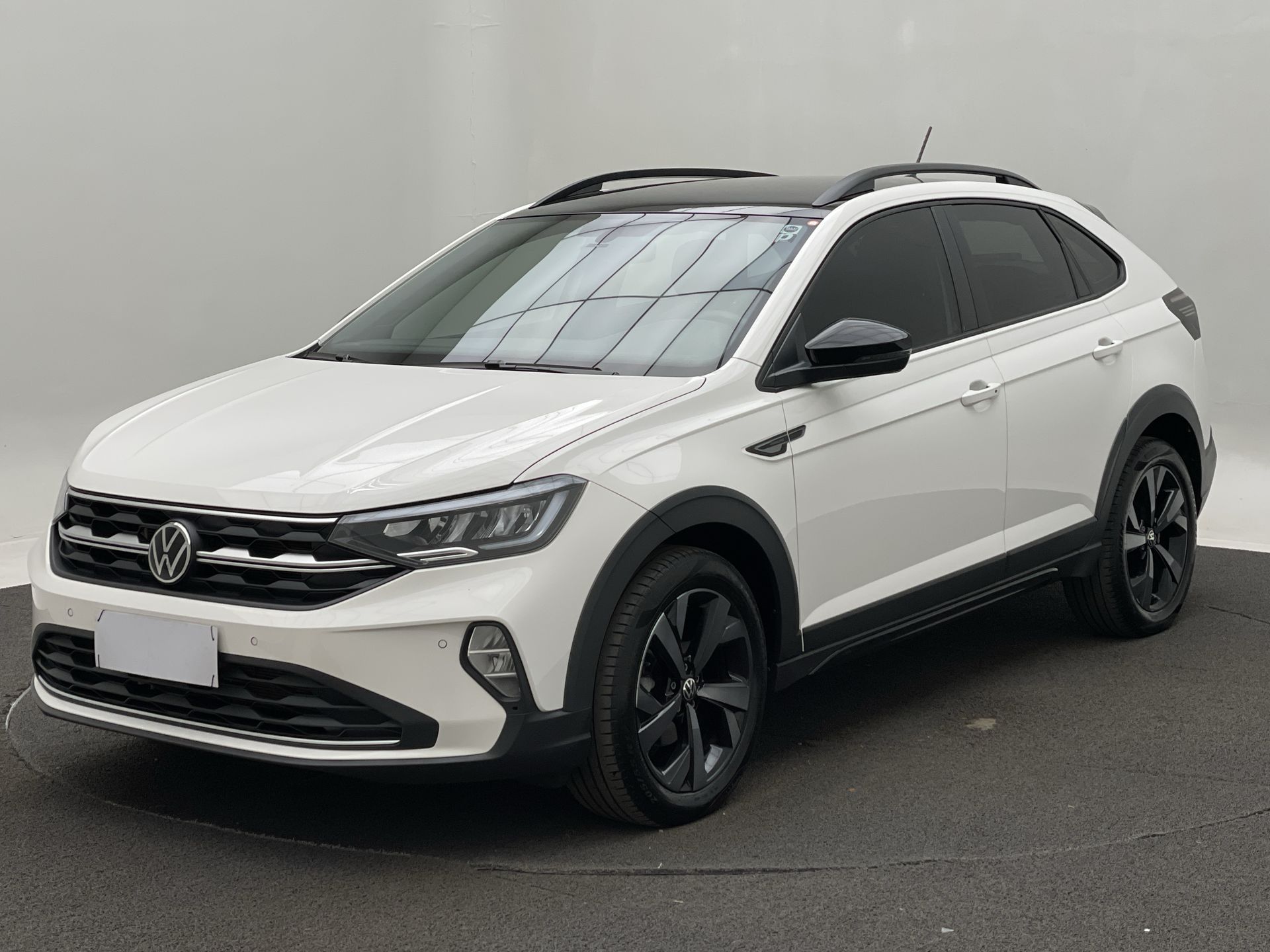 Nivus Highline 1.0 200 TSI Flex Aut.