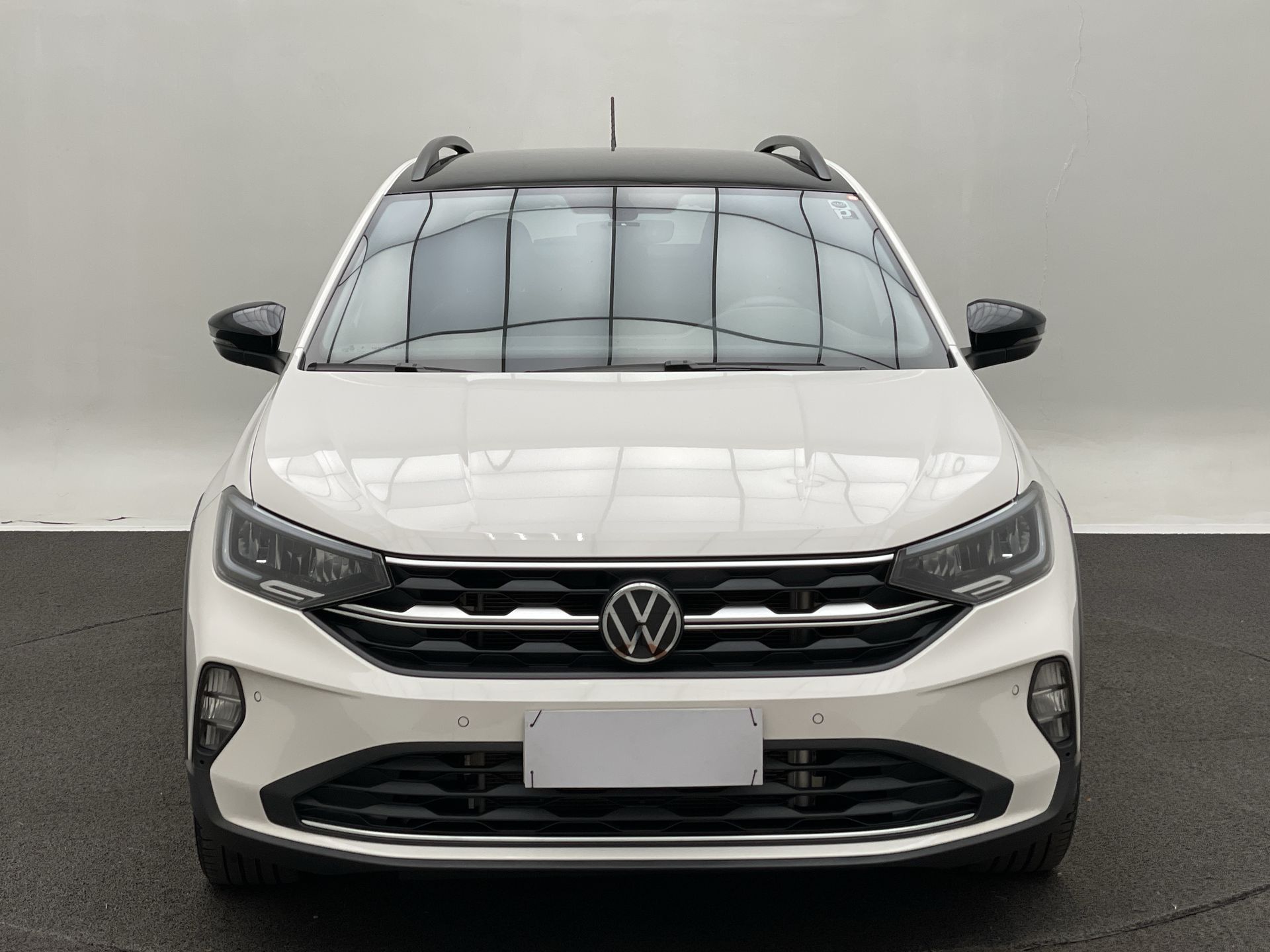 Nivus Highline 1.0 200 TSI Flex Aut.