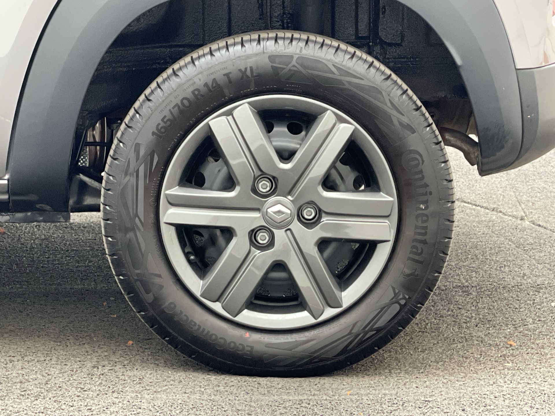 KWID Zen 1.0 Flex 12V 5p Mec.