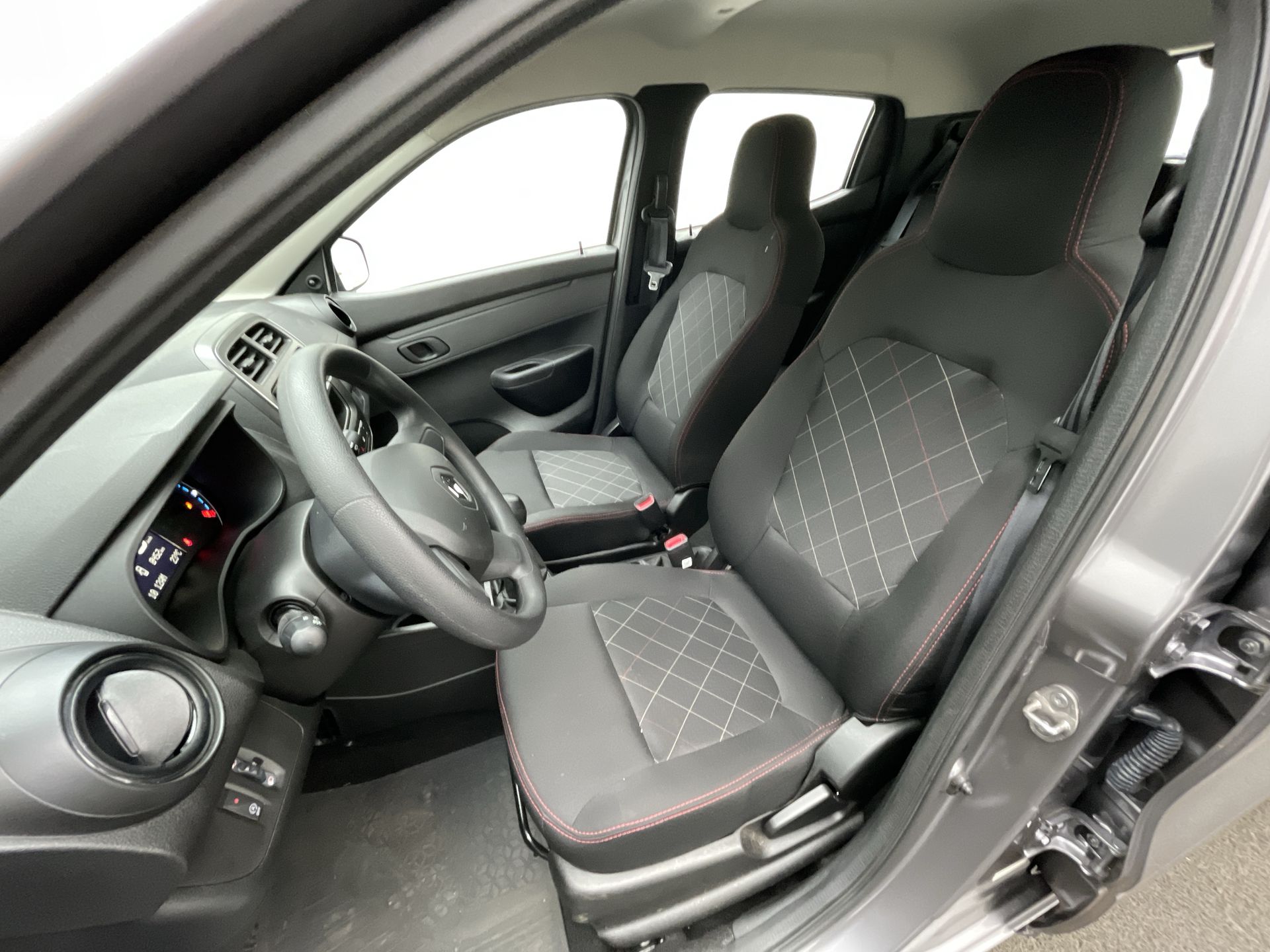 Renault-KWID-KWID Zen 1.0 Flex 12V 5p Mec.