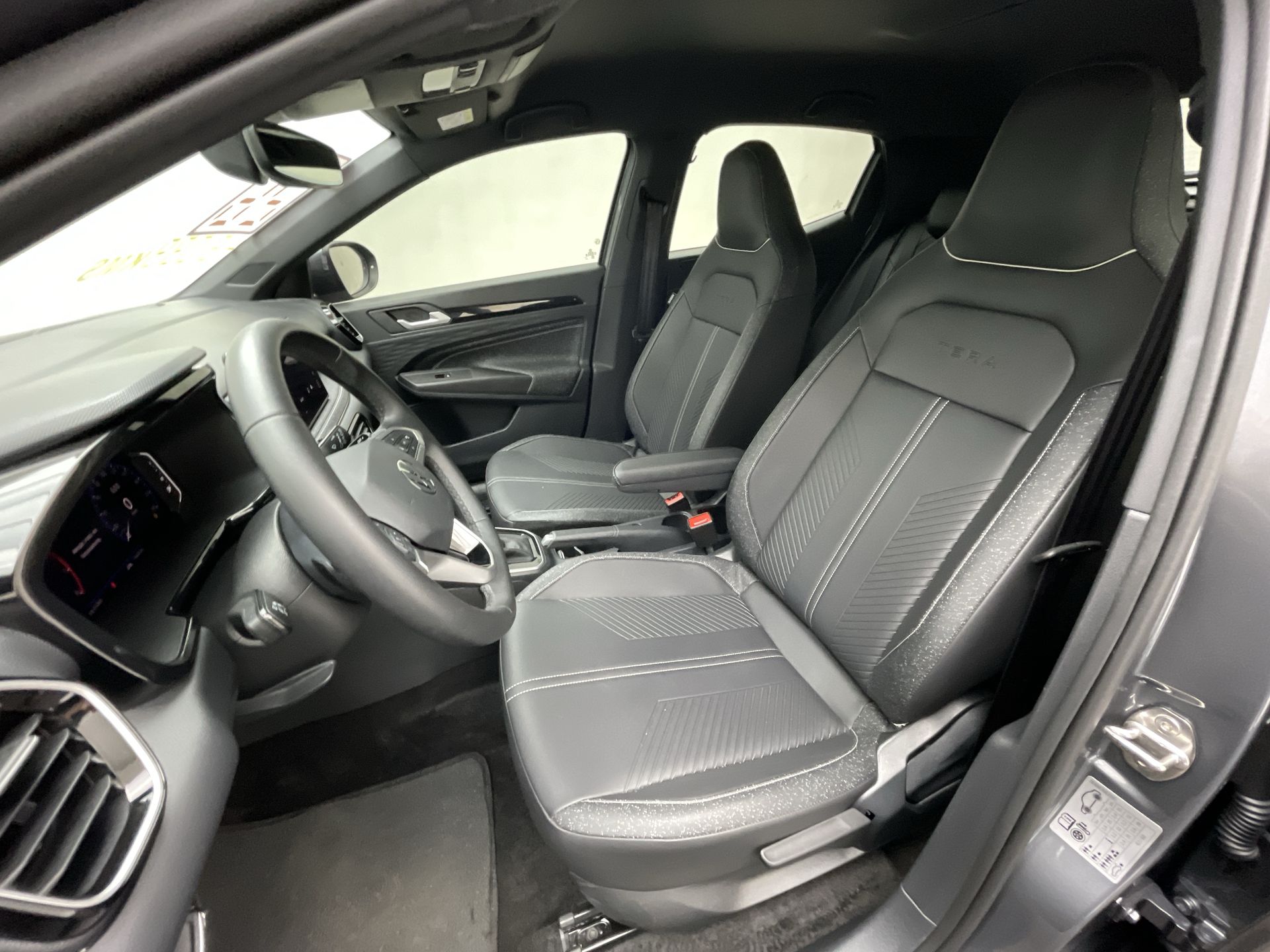 Tera High 1.0 170 TSI Flex 12V 5p Aut