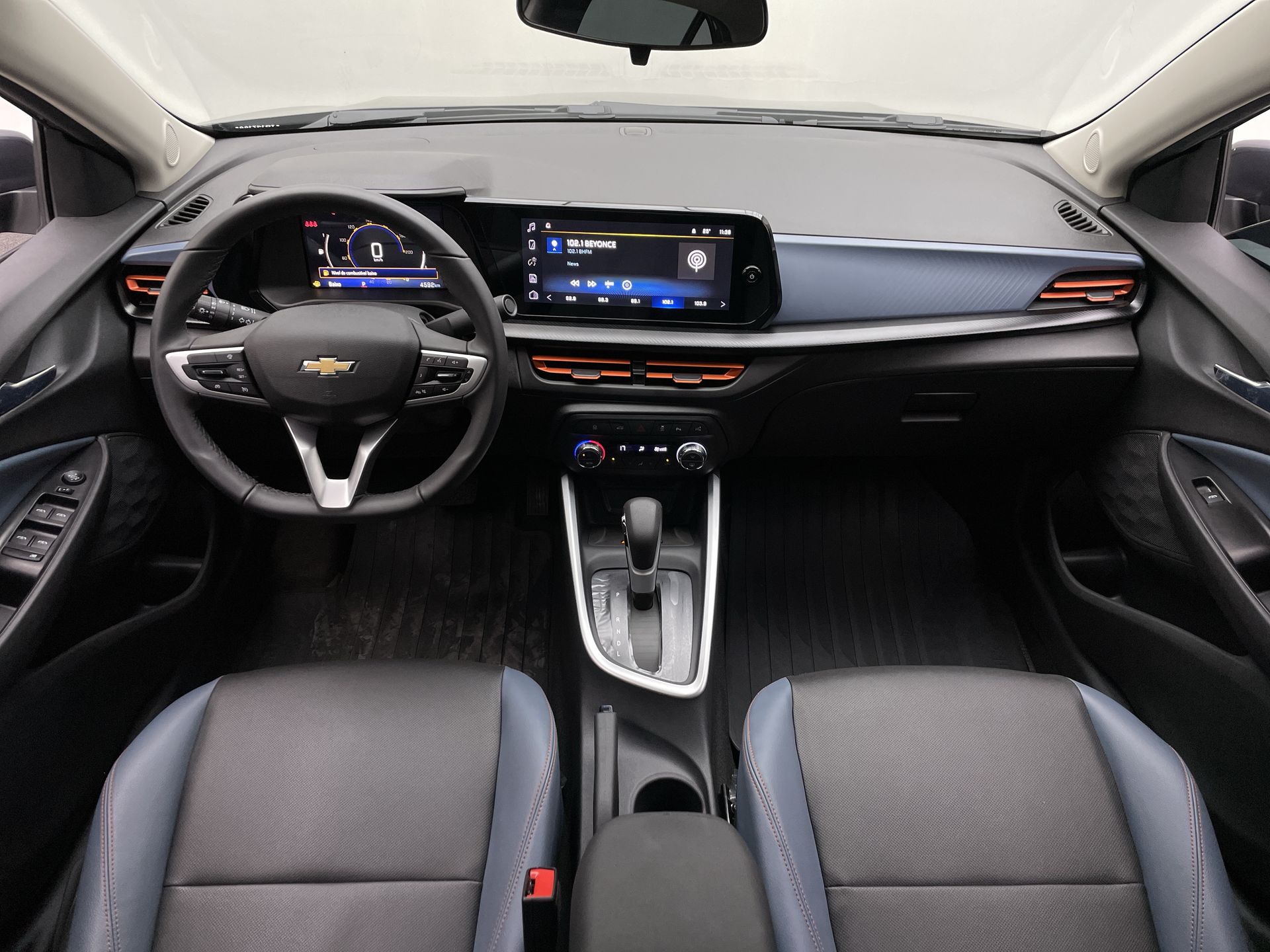 GM - Chevrolet-ONIX-ONIX HATCH PREM. 1.0 12V TB Flex 5p Aut.