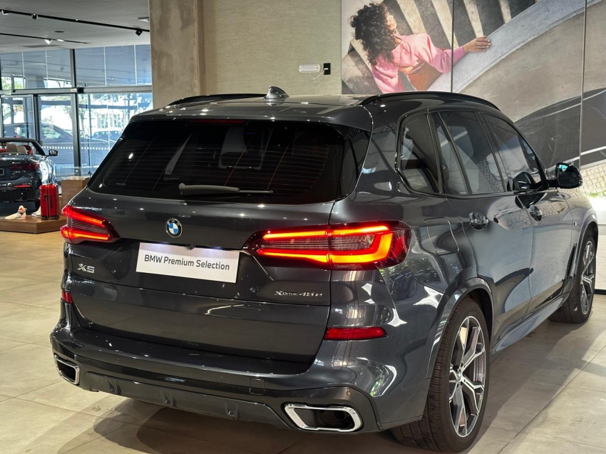 BMW-X5-3.0 I6 TURBO HÍBRIDO XDRIVE45E M SPORT AUTOMÁTICO