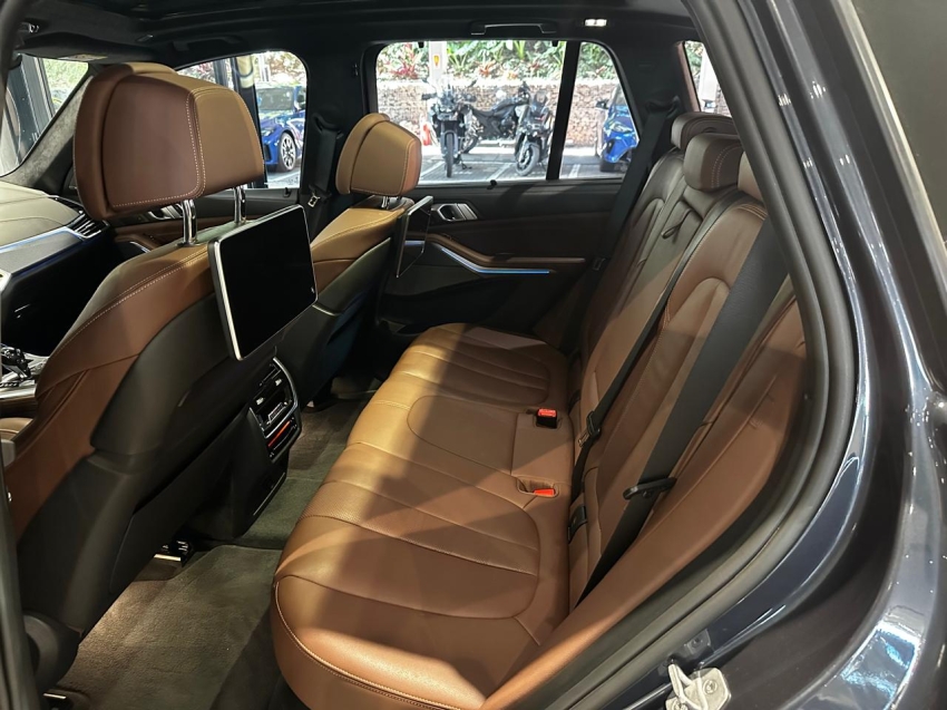 BMW-X5-3.0 I6 TURBO HÍBRIDO XDRIVE45E M SPORT AUTOMÁTICO