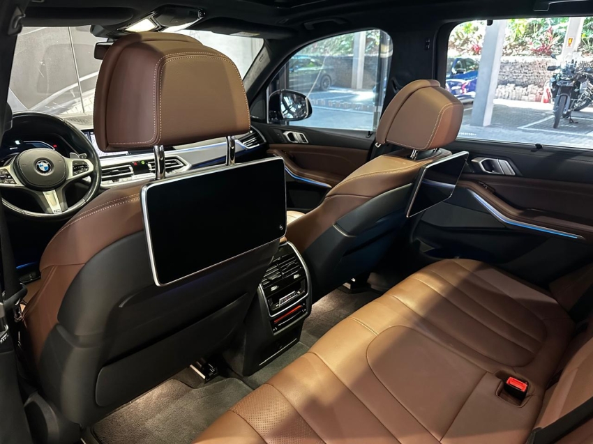 BMW-X5-3.0 I6 TURBO HÍBRIDO XDRIVE45E M SPORT AUTOMÁTICO