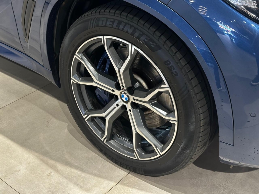 BMW-X5-3.0 I6 TURBO HÍBRIDO XDRIVE45E M SPORT AUTOMÁTICO